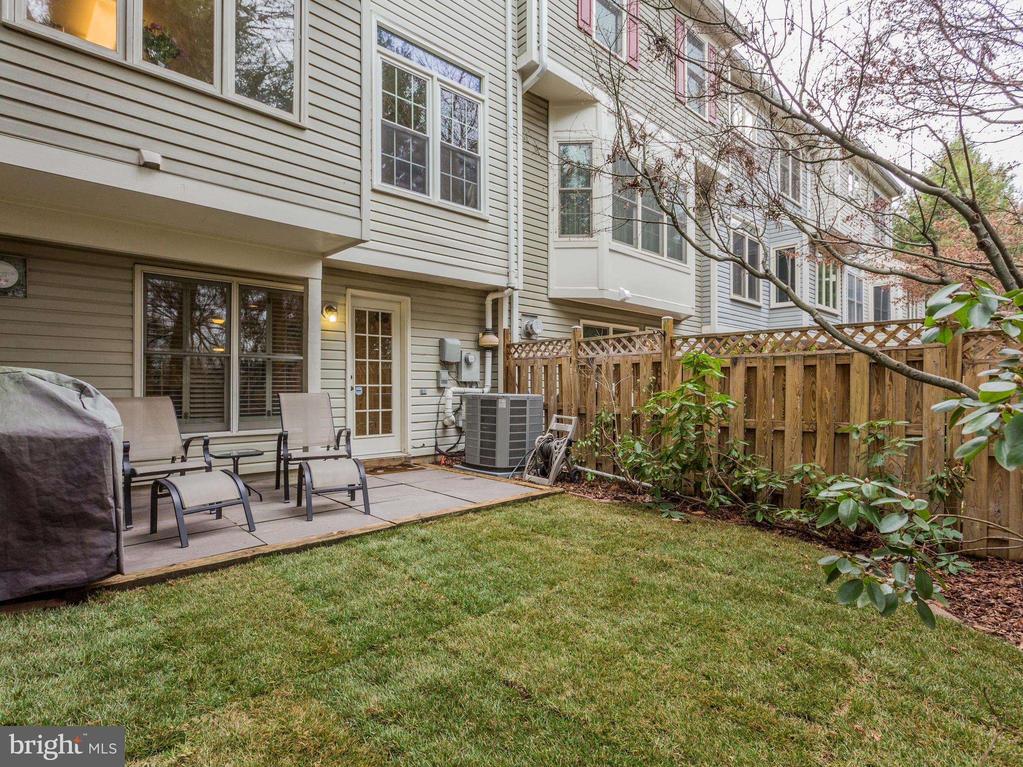 HUNTLEY MEADOWS - Residential