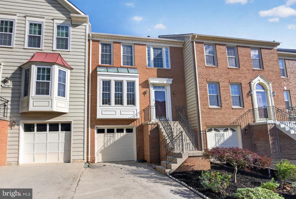 Photo of 12789 Dogwood Hills Lane, FAIRFAX, VA 22033 (MLS # VAFX2312100)