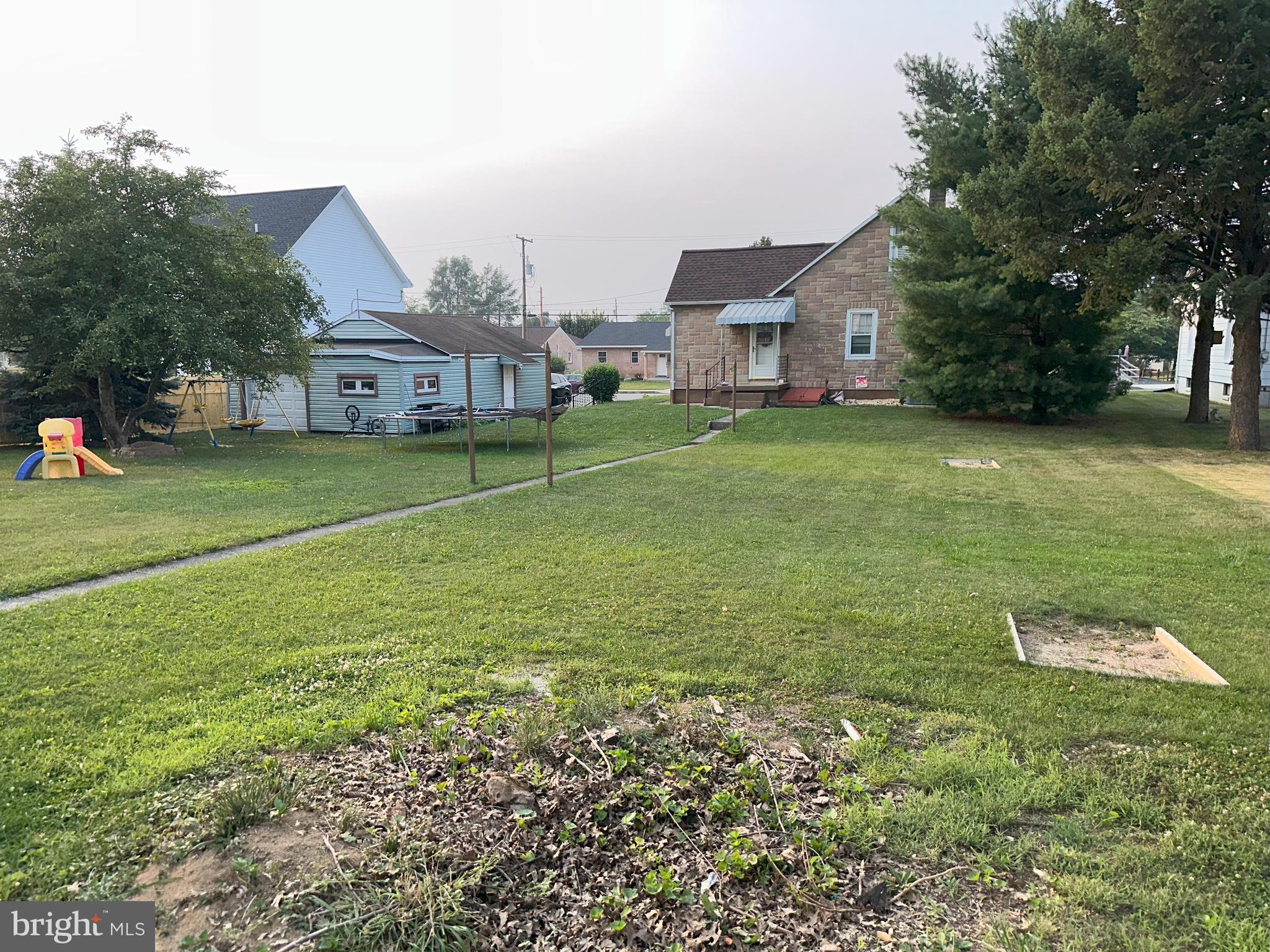 MIDWAY - Residential