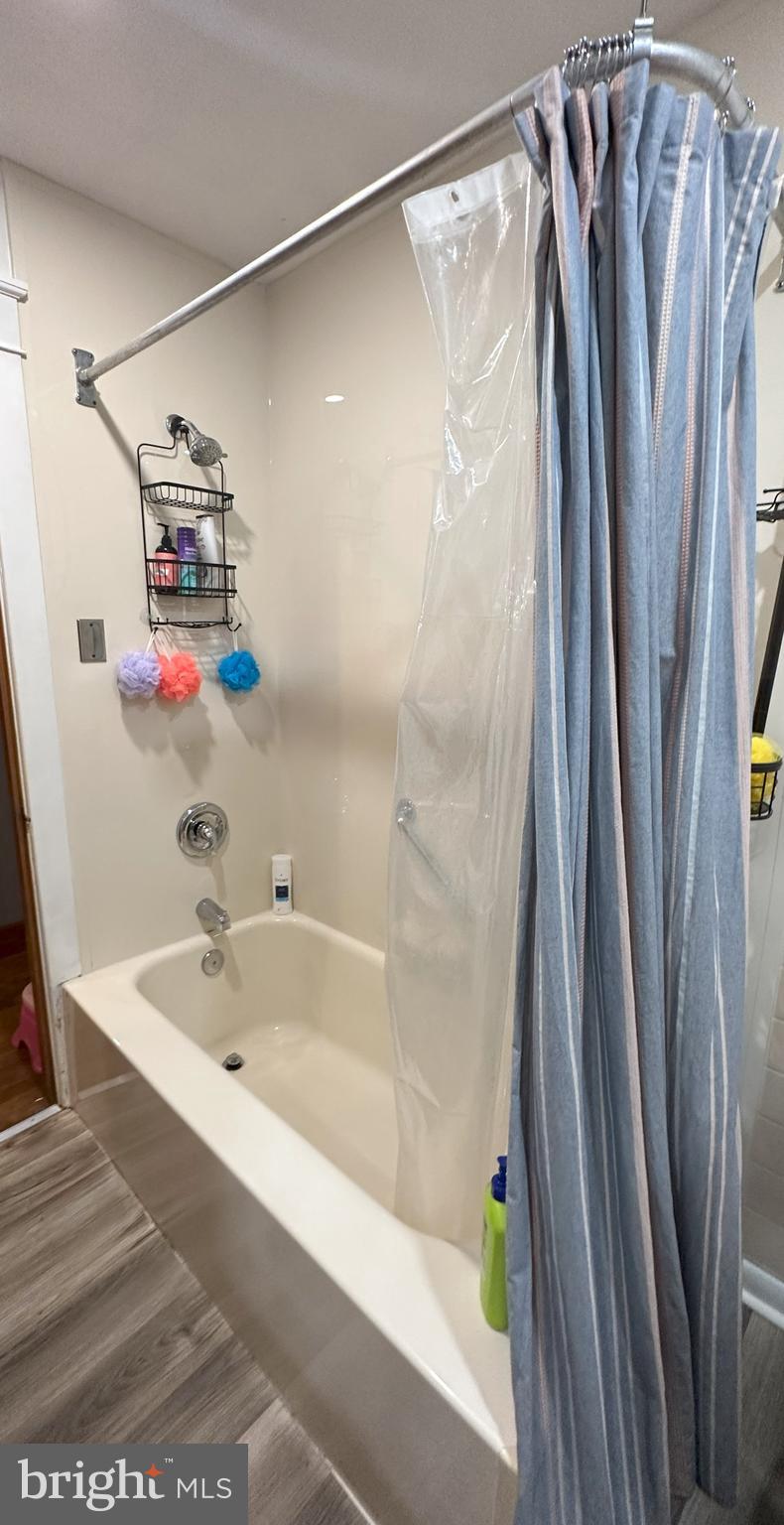 MIDWAY - Residential