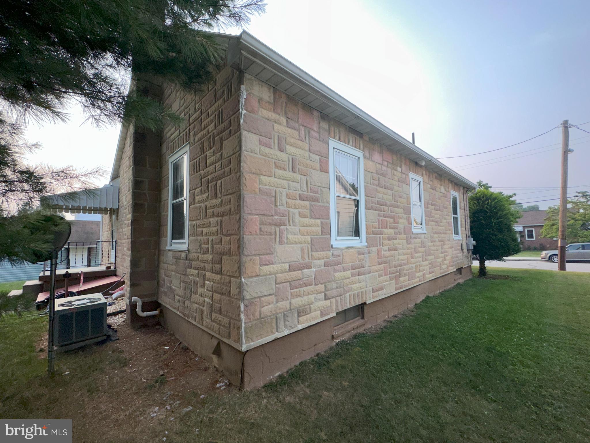 MIDWAY - Residential