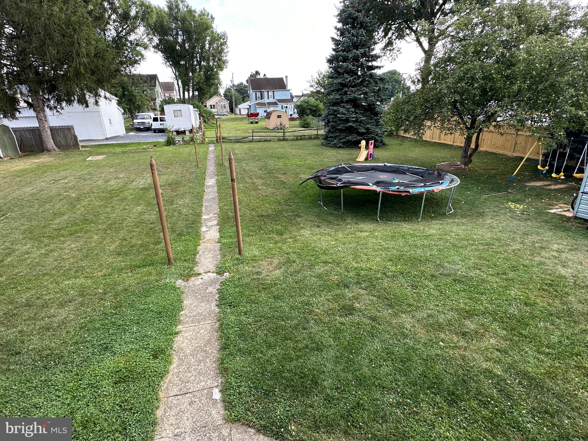 MIDWAY - Residential