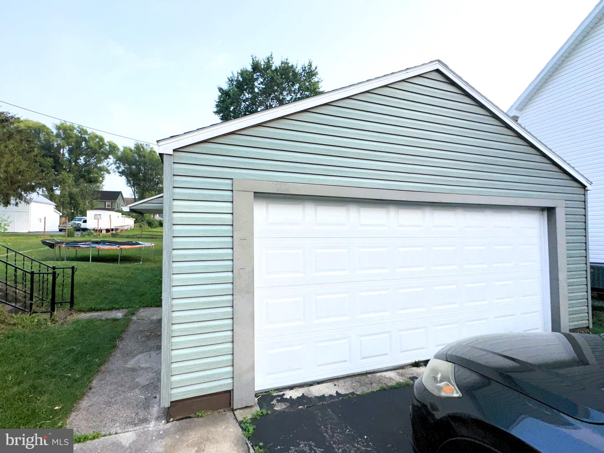 MIDWAY - Residential