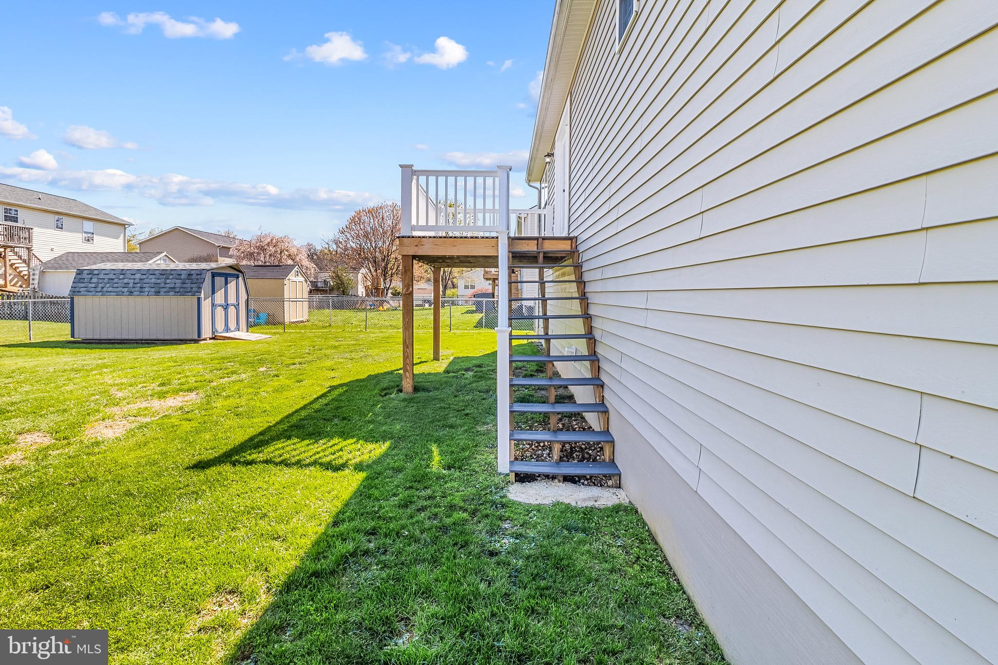 RIDGEFIELD - Residential