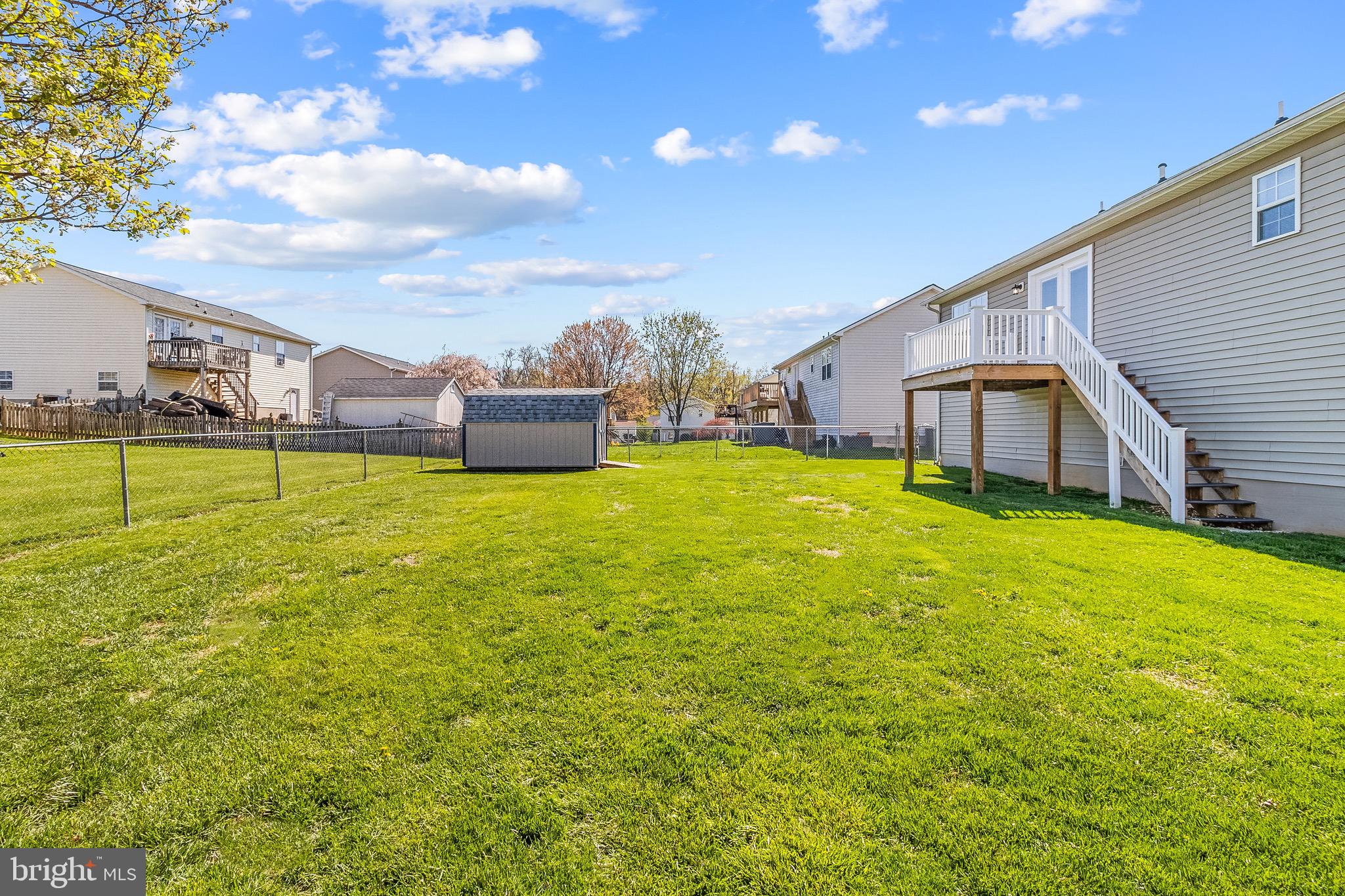 RIDGEFIELD - Residential