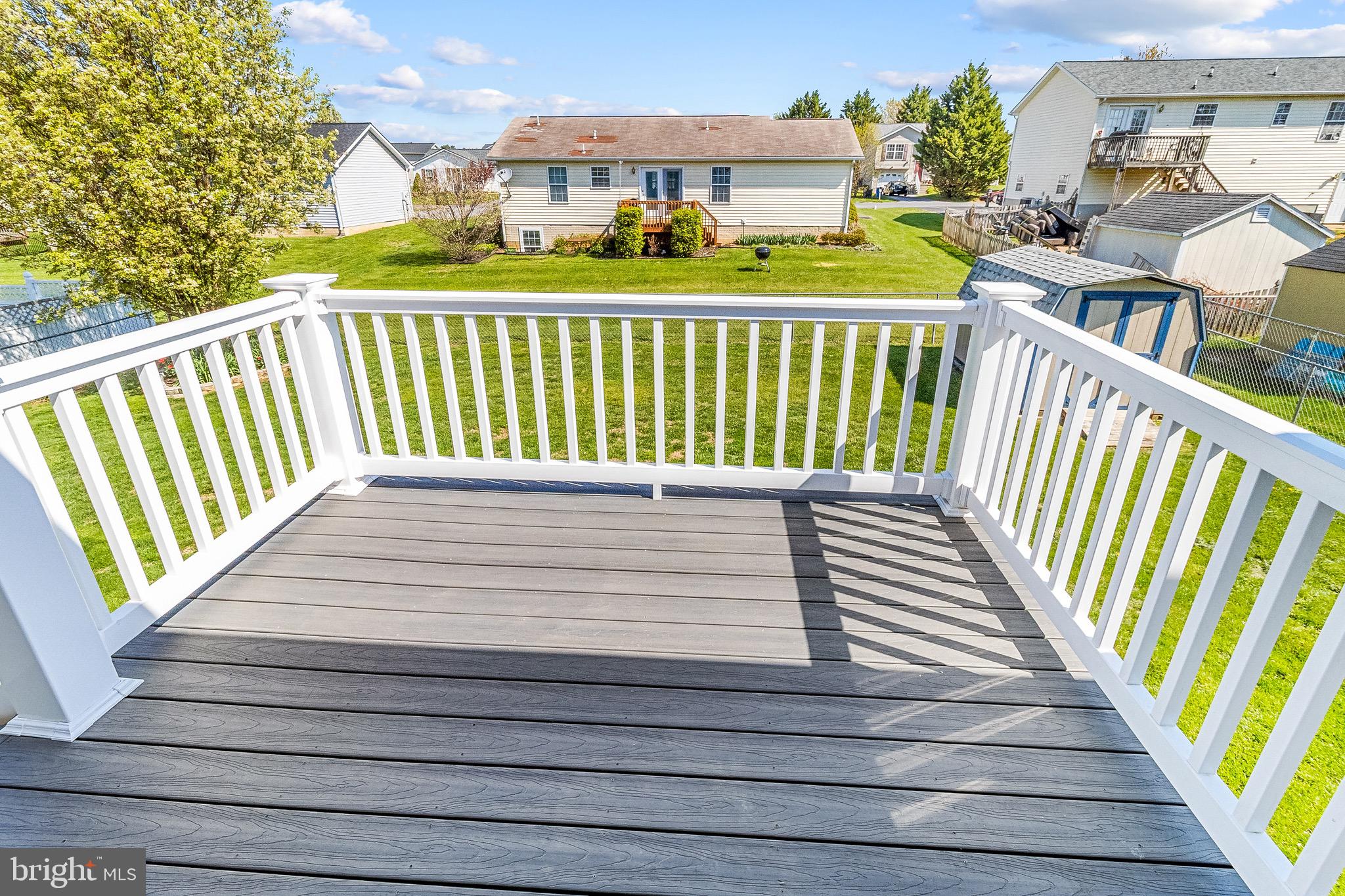 RIDGEFIELD - Residential