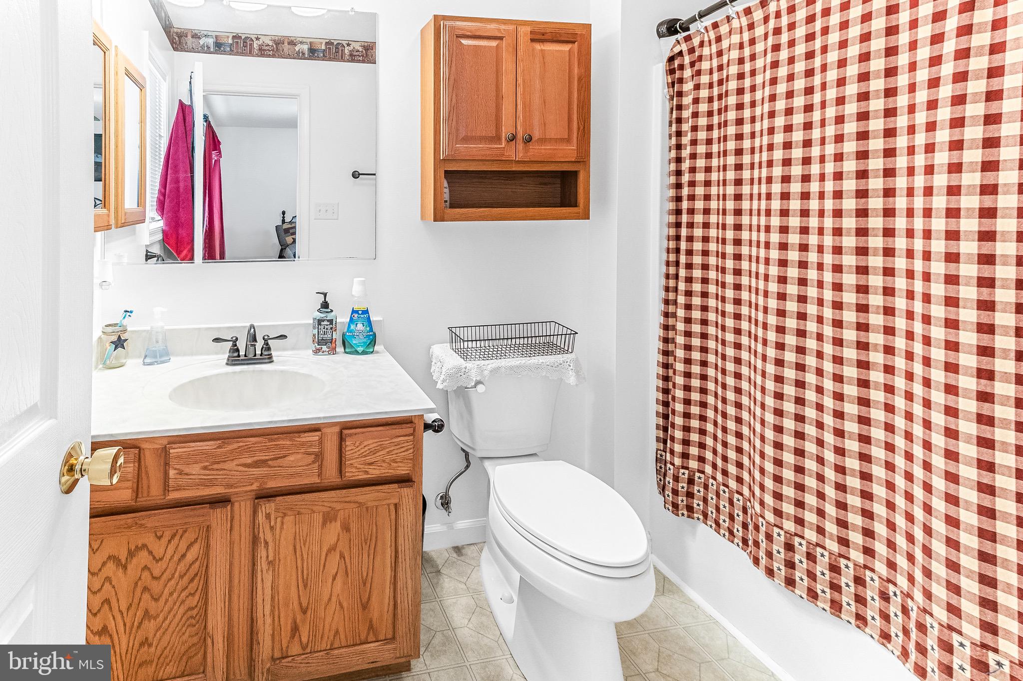 RIDGEFIELD - Residential