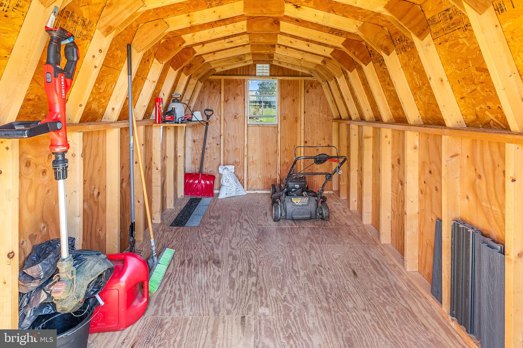 RIDGEFIELD - Residential