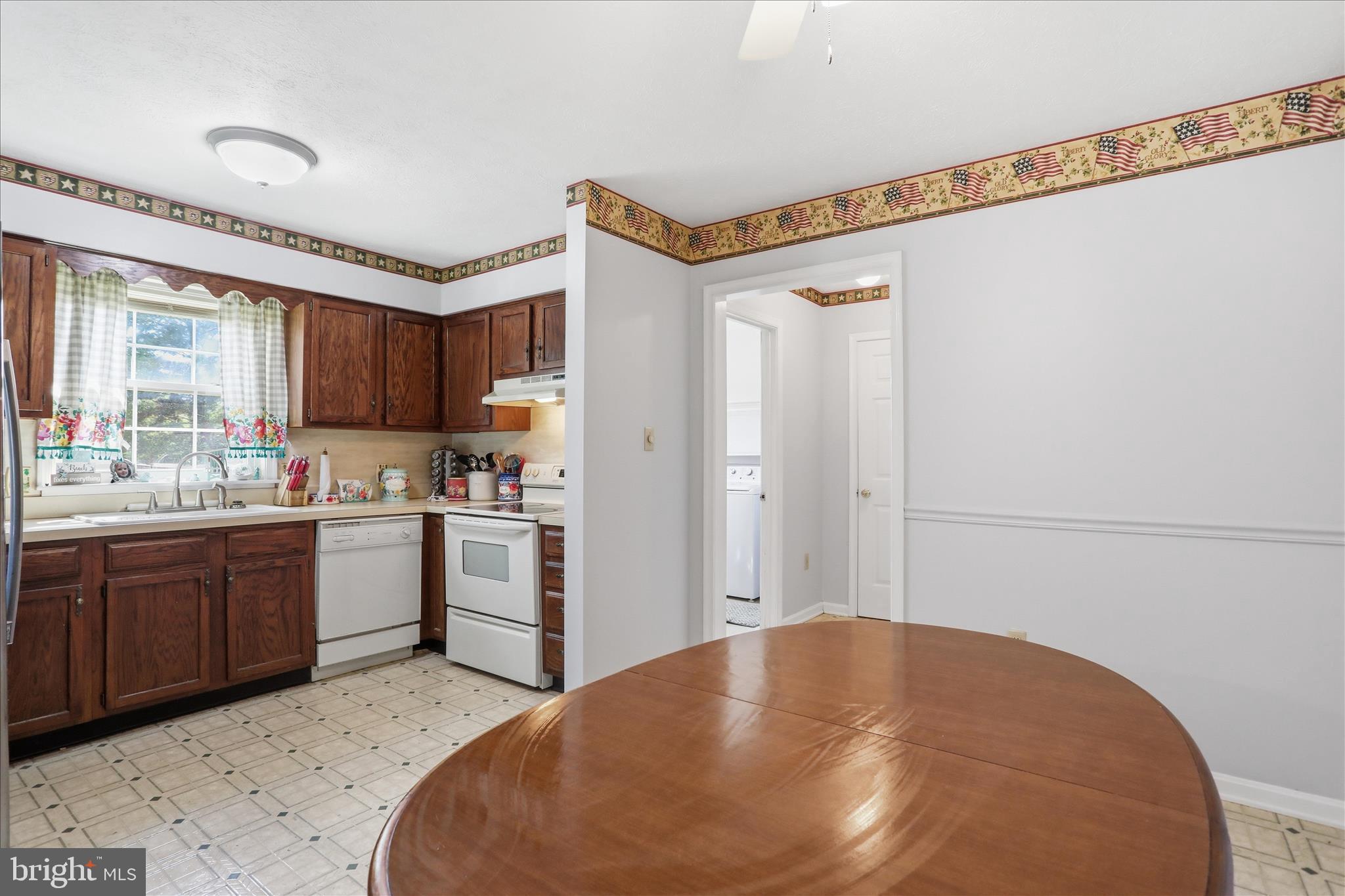 CHERRY GROVE - Residential