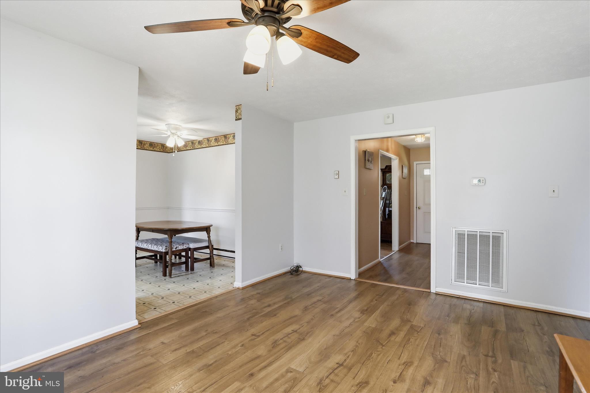 CHERRY GROVE - Residential