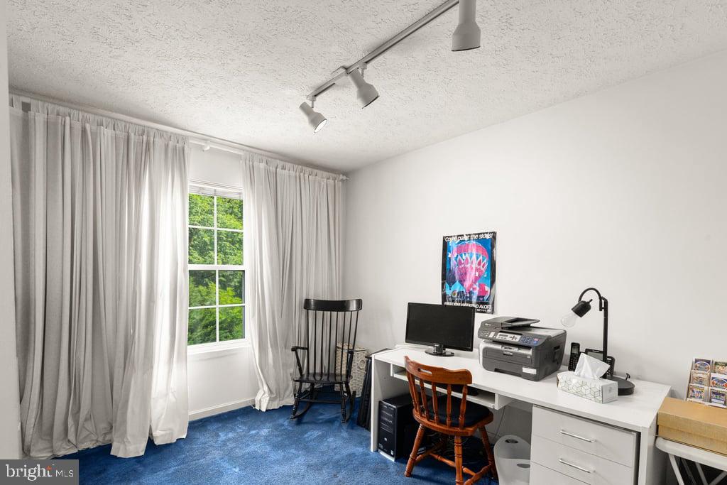 BOX HILL NORTH - Residential