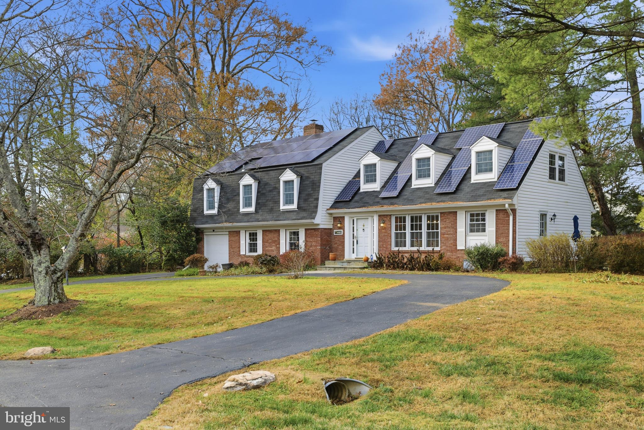 NORBECK MANOR - Residential