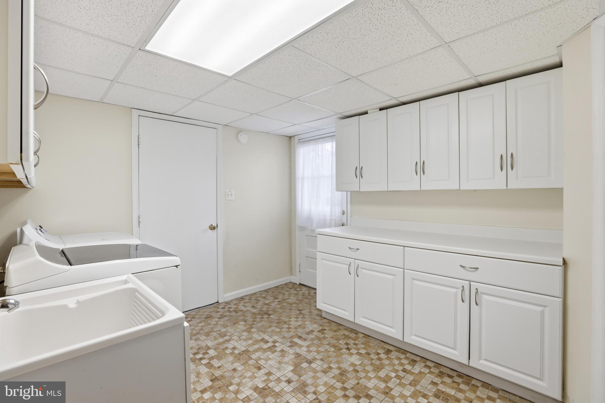 NORBECK MANOR - Residential