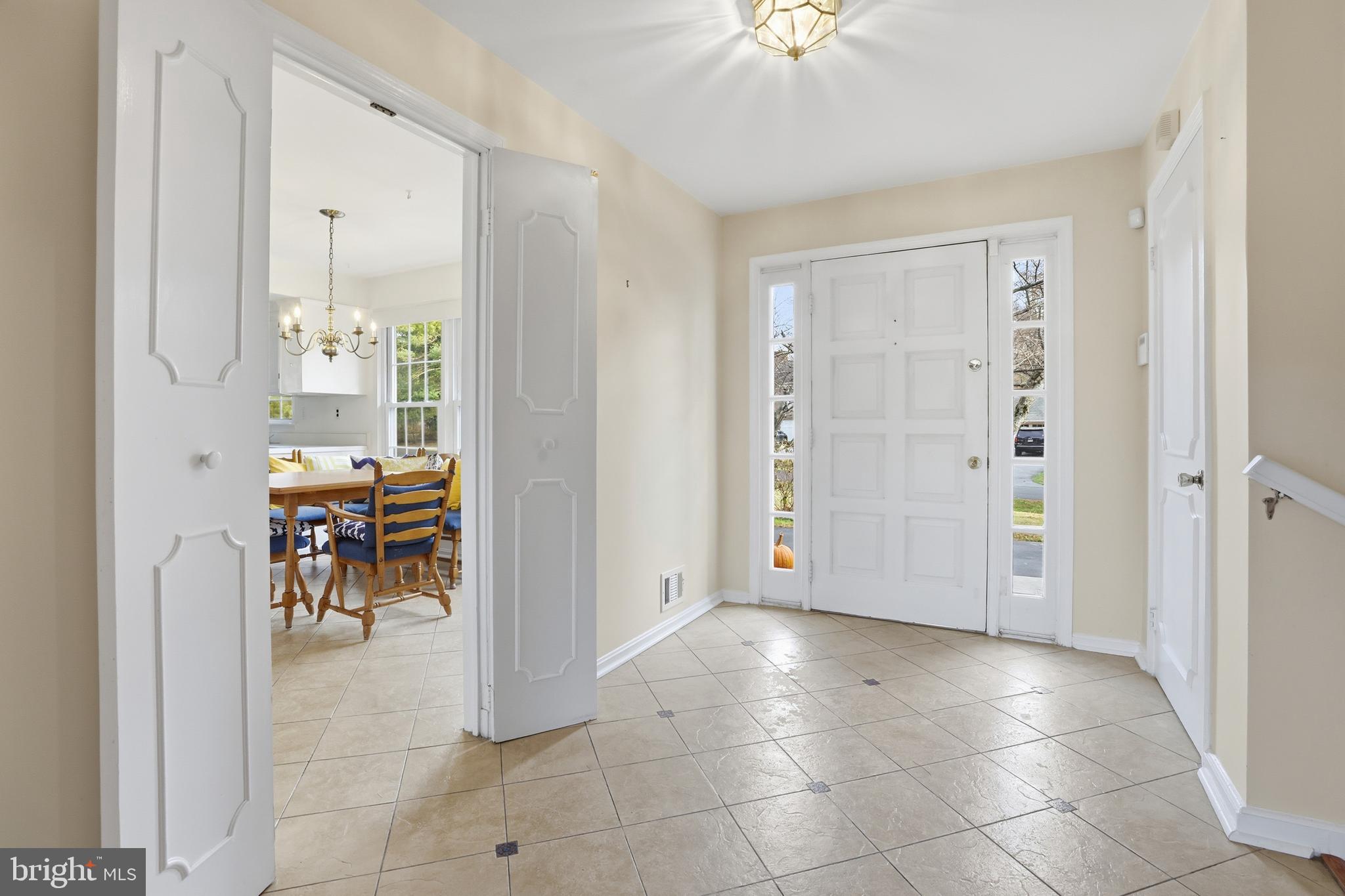 NORBECK MANOR - Residential