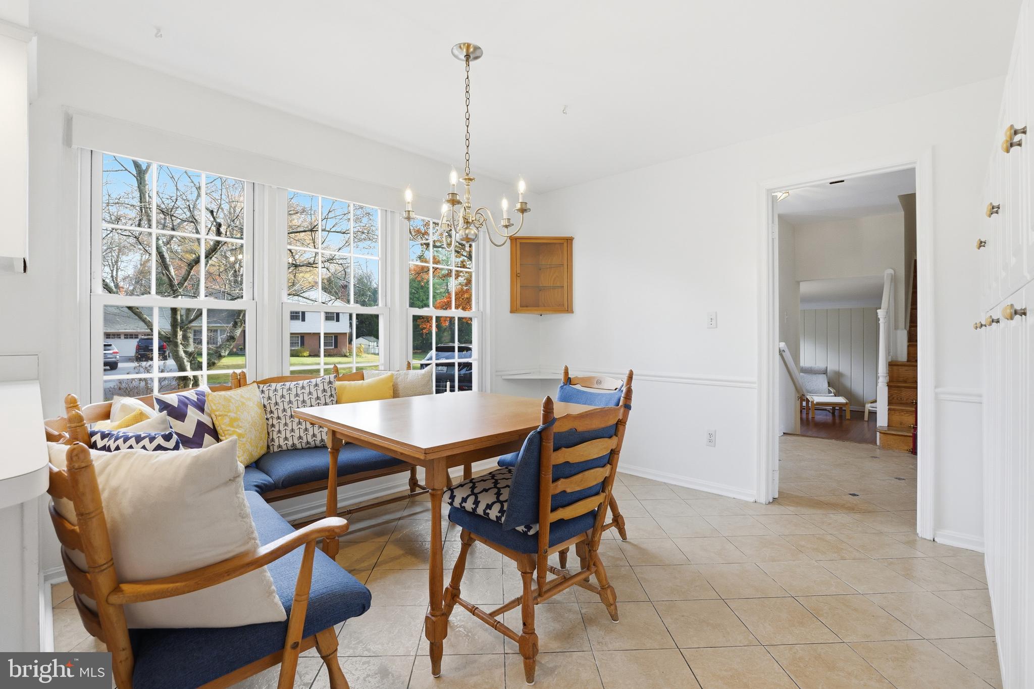 NORBECK MANOR - Residential