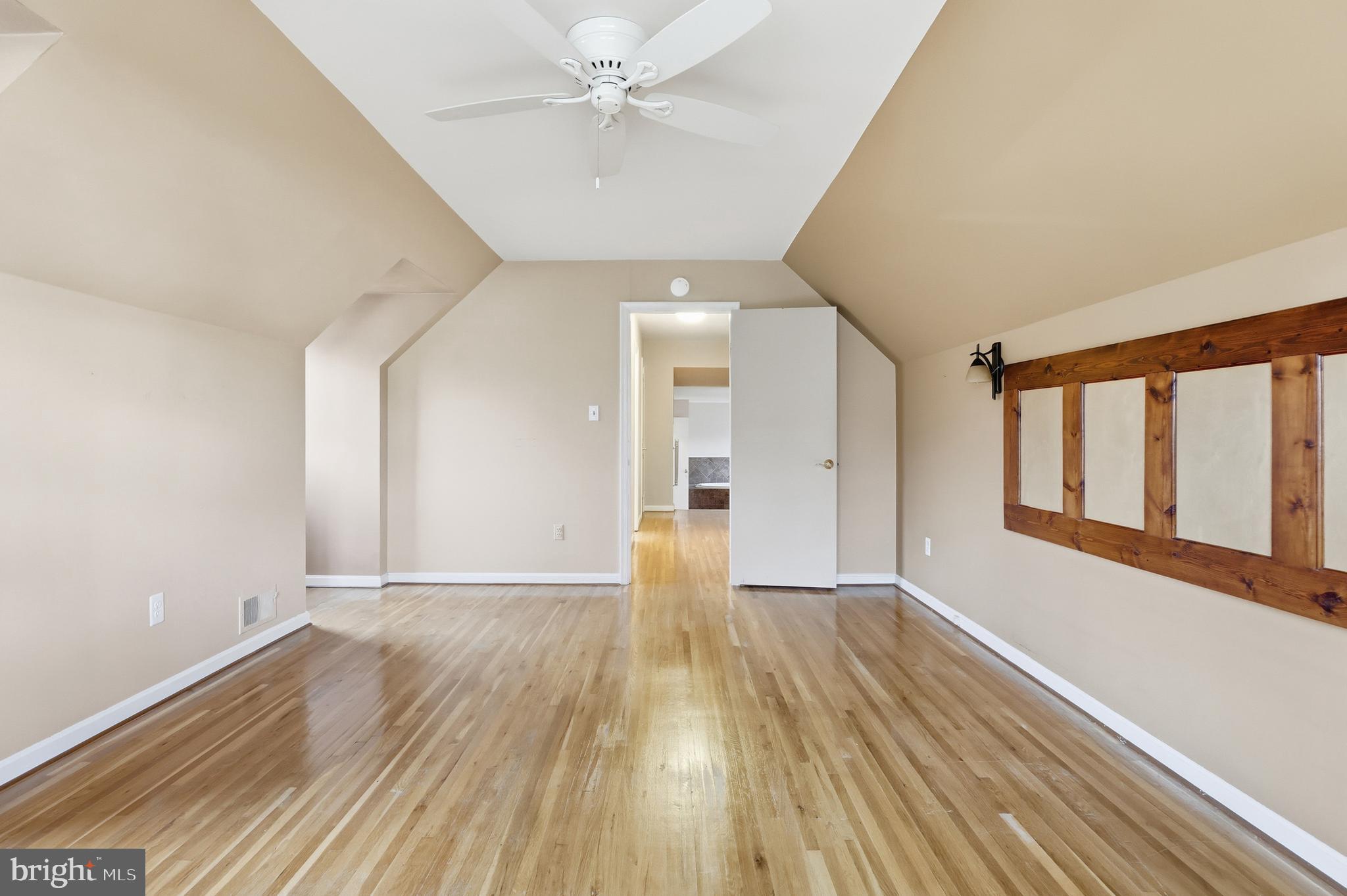 NORBECK MANOR - Residential