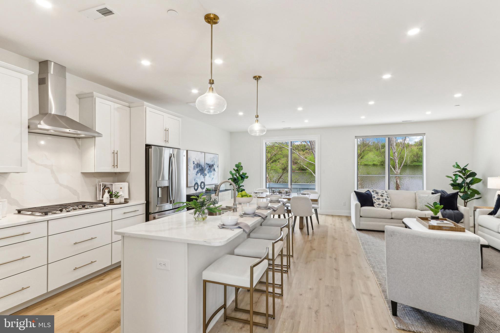 951 RIVERPLACE DRIVE 51O