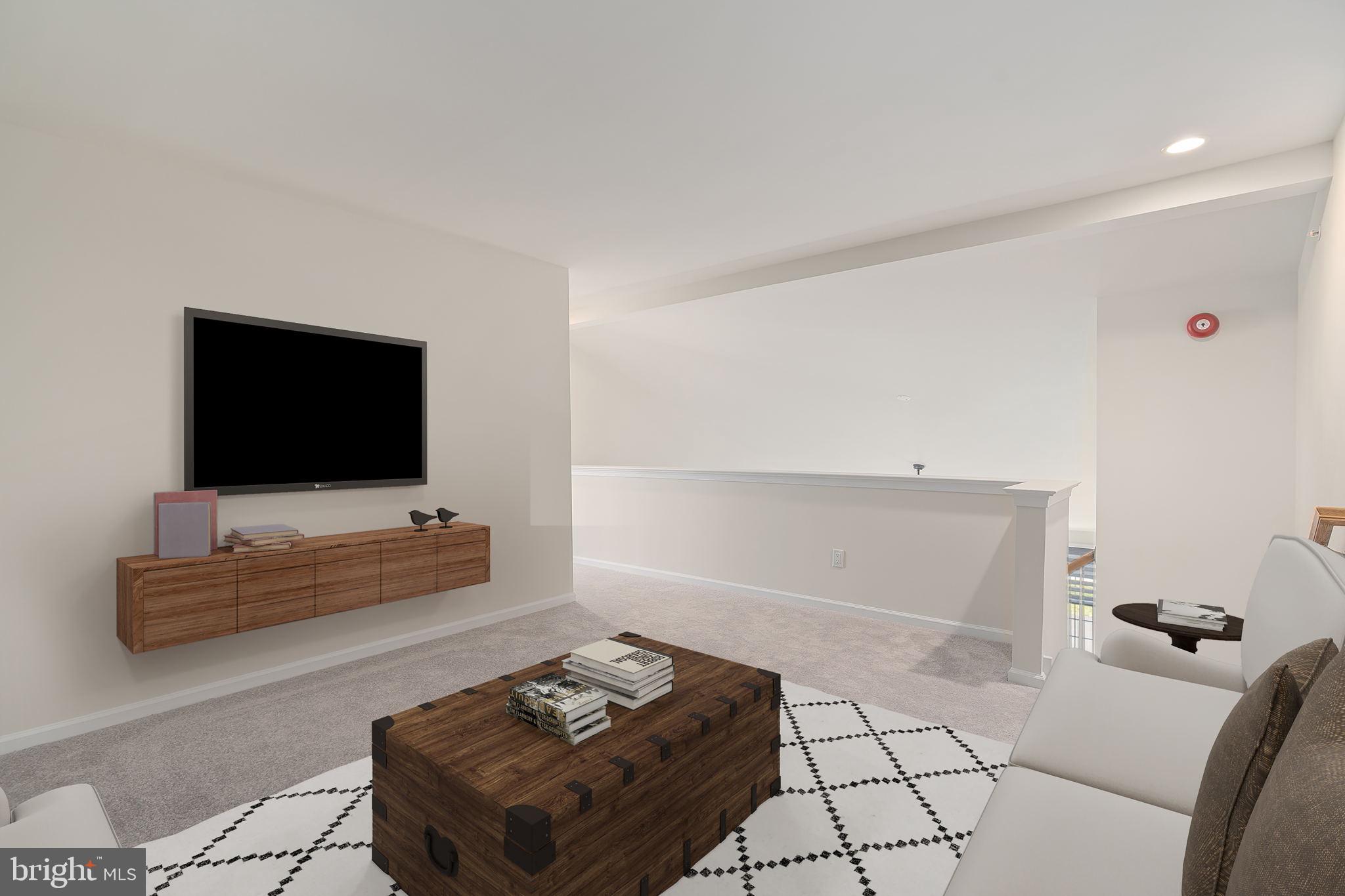 REGENCY AT HILLTOWN - Residential