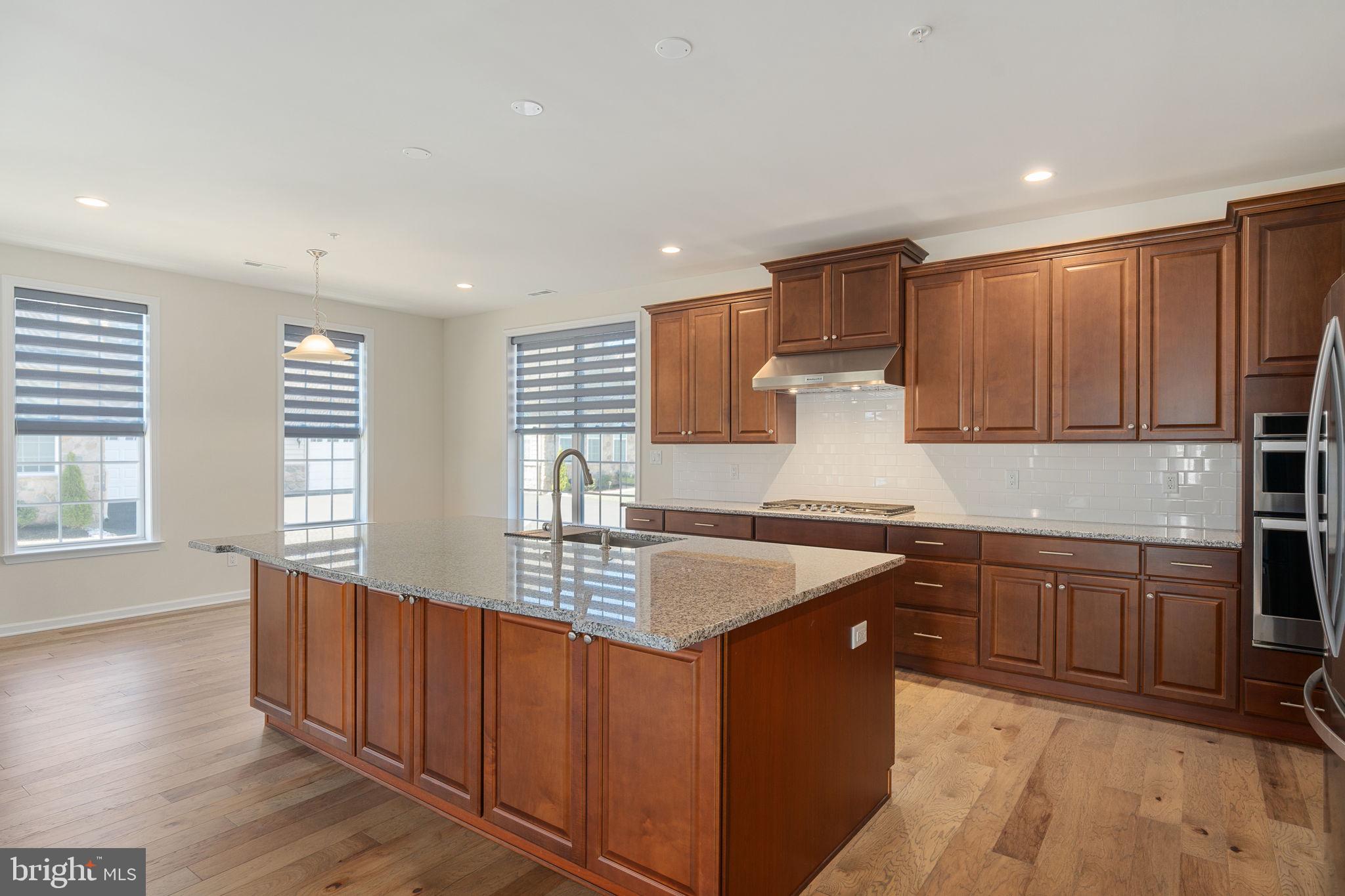 REGENCY AT HILLTOWN - Residential