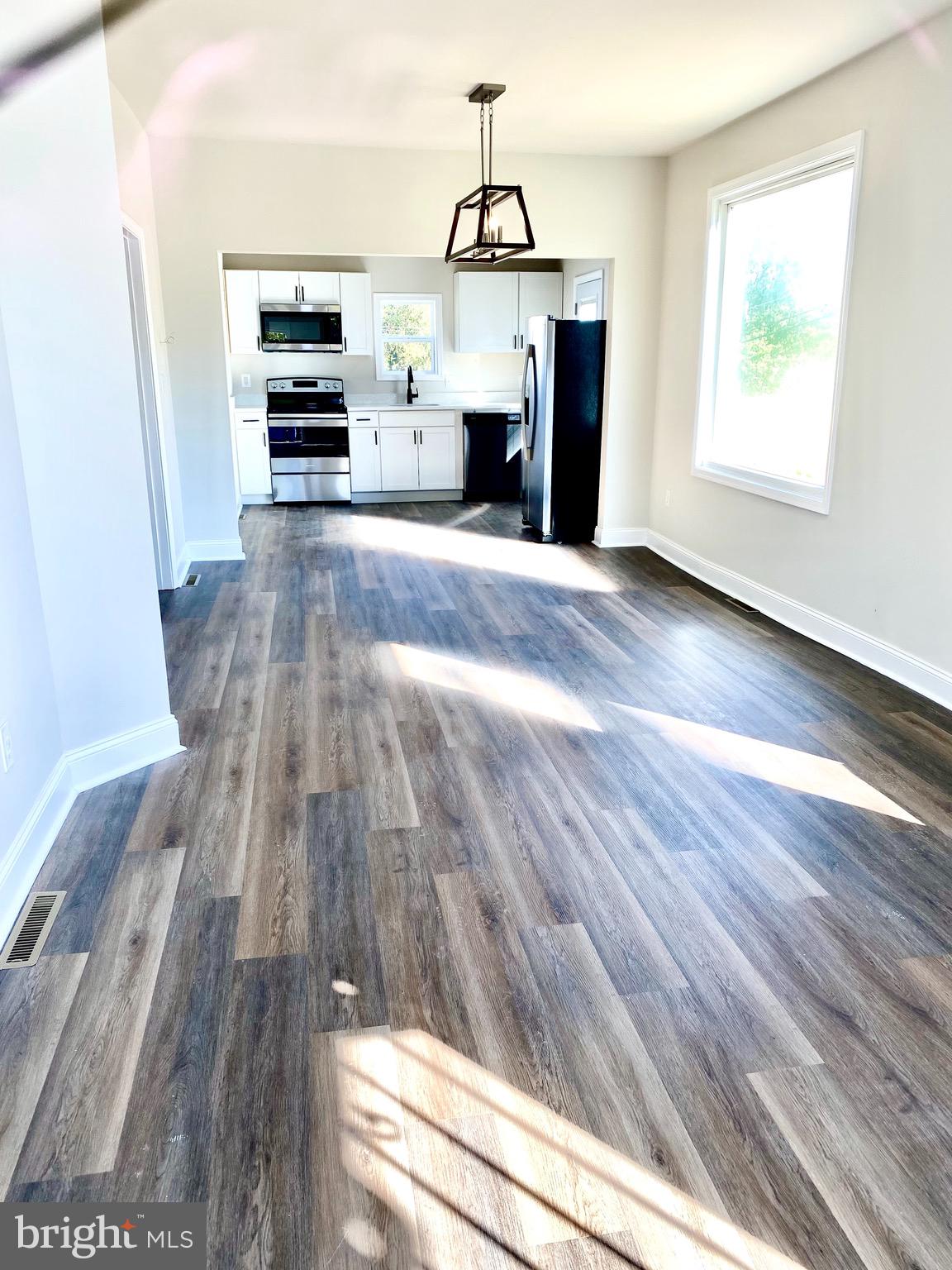 CEDAR HEIGHTS - Residential