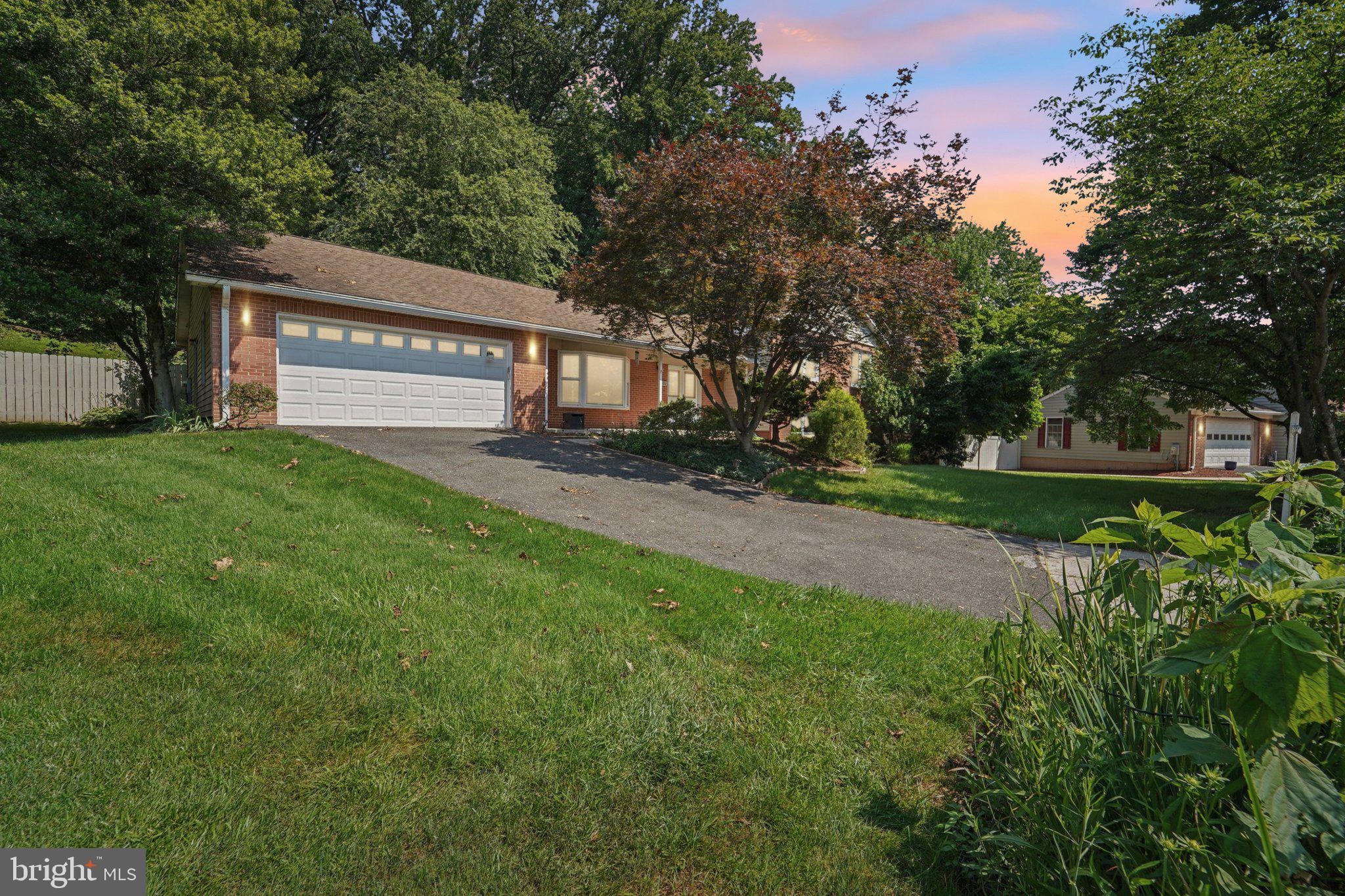 COLLINGTON CLUSTER - Residential