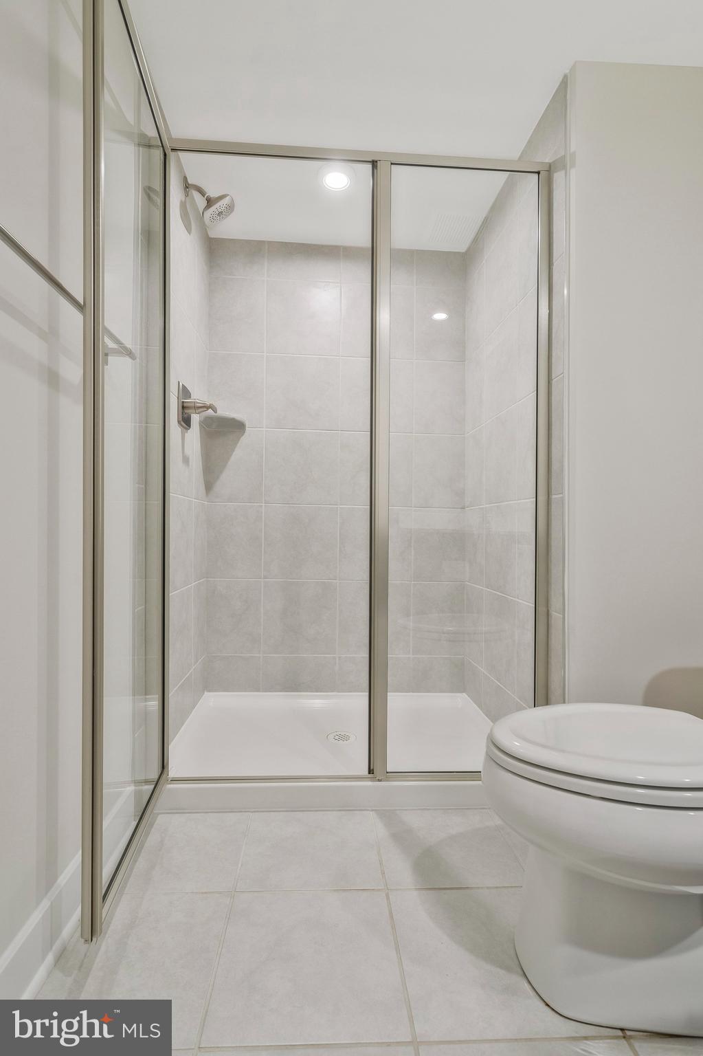 TIMOTHY BRANCH SINGLES - Residential