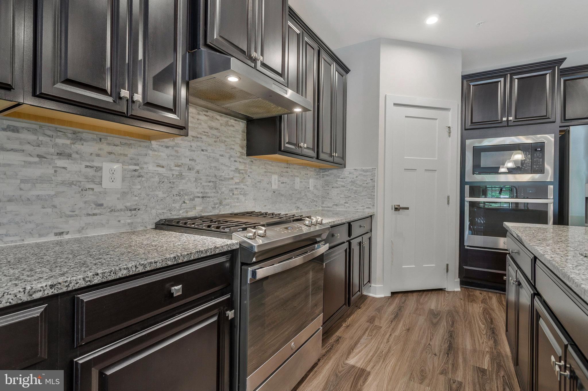 TIMOTHY BRANCH SINGLES - Residential