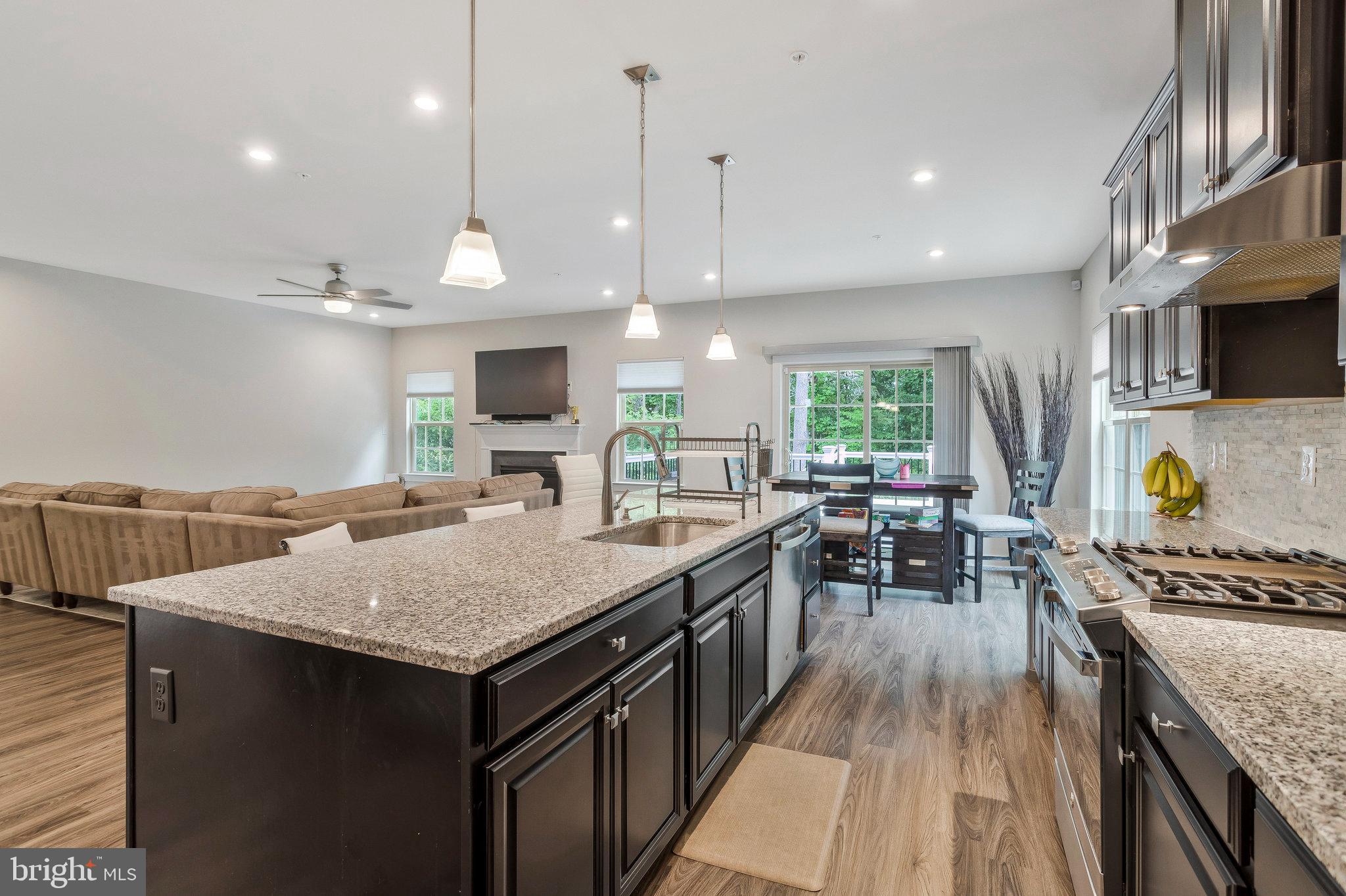 TIMOTHY BRANCH SINGLES - Residential