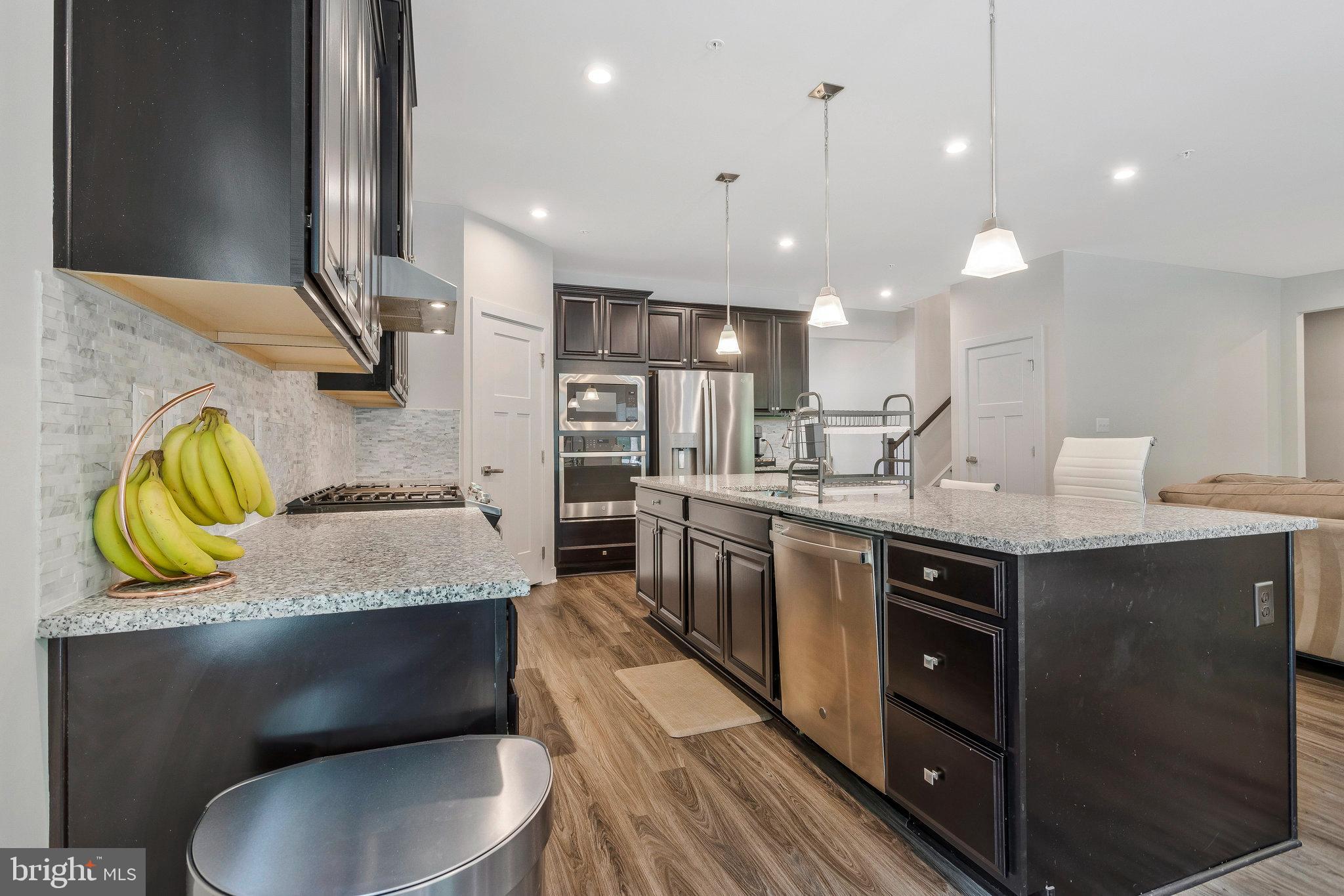 TIMOTHY BRANCH SINGLES - Residential