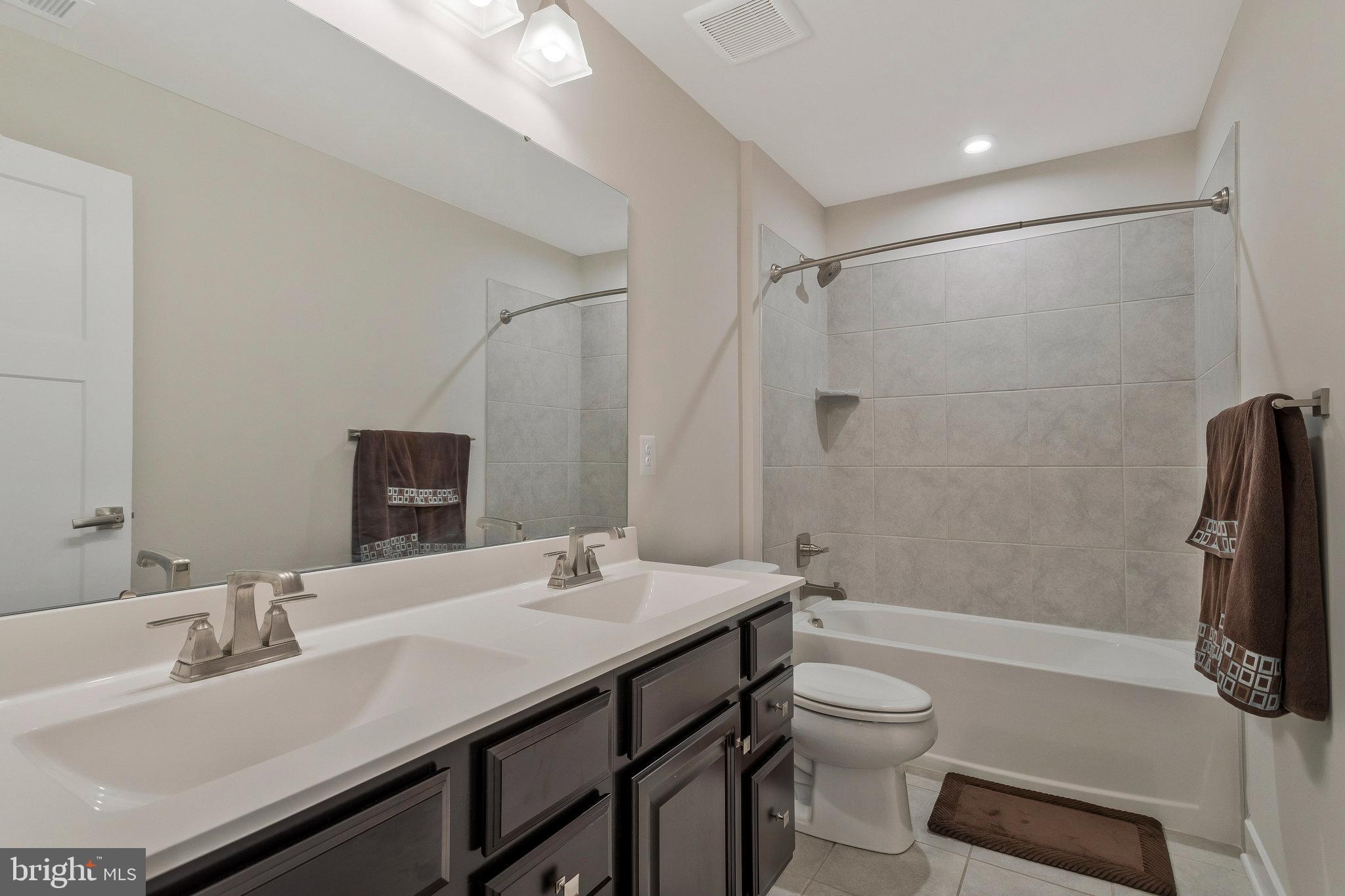 TIMOTHY BRANCH SINGLES - Residential