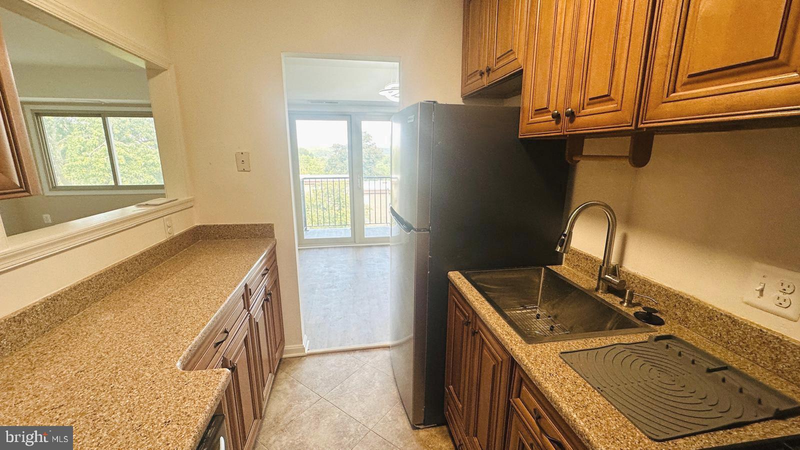 OCCOQUAN RIDGE CONDO - Residential