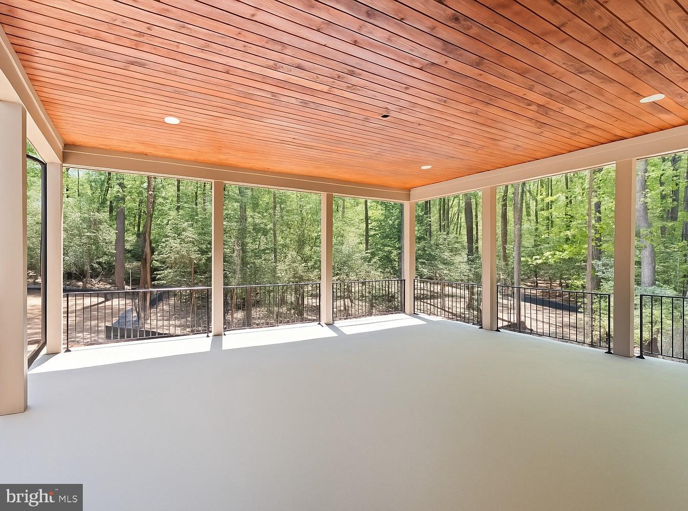 BEACH MILL ESTATES - Residential