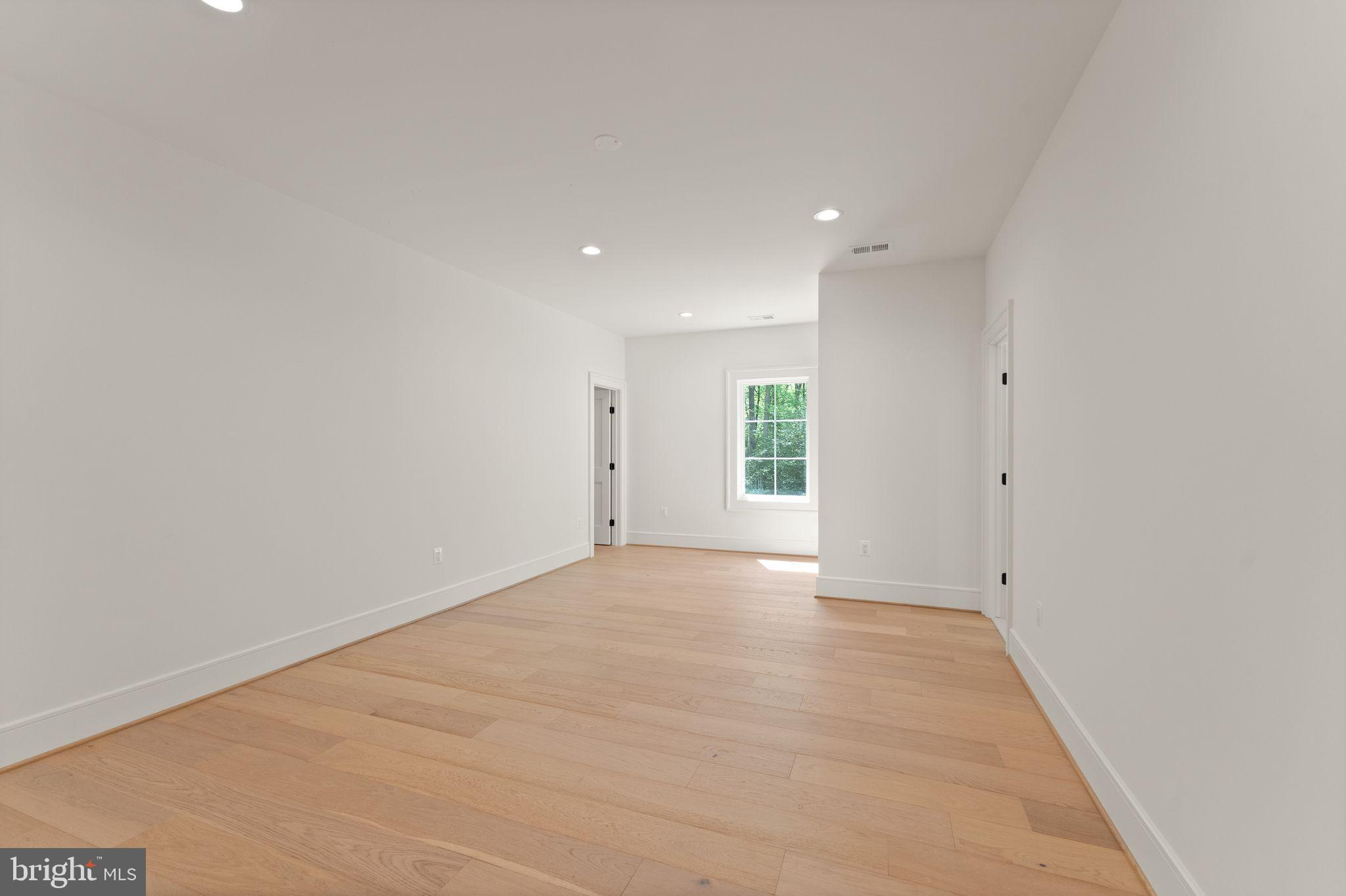 BEACH MILL ESTATES - Residential