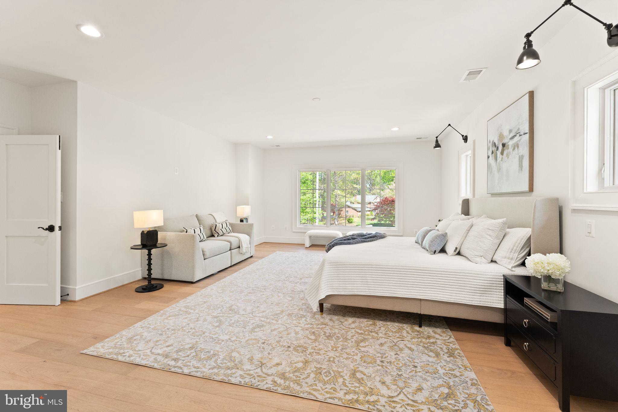 BEACH MILL ESTATES - Residential