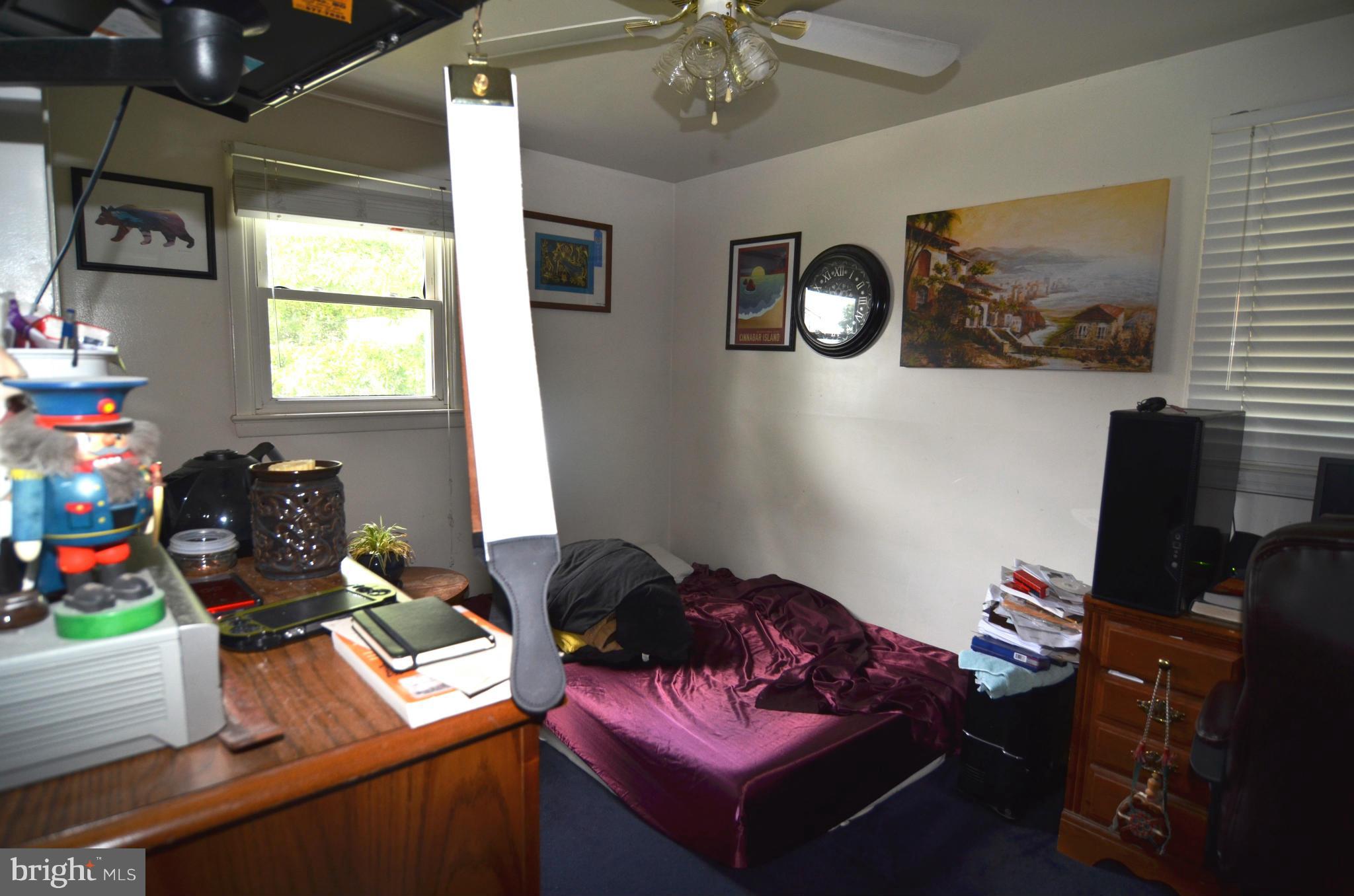 NORTH INDIAN HEAD ESTATES - Residential Lease