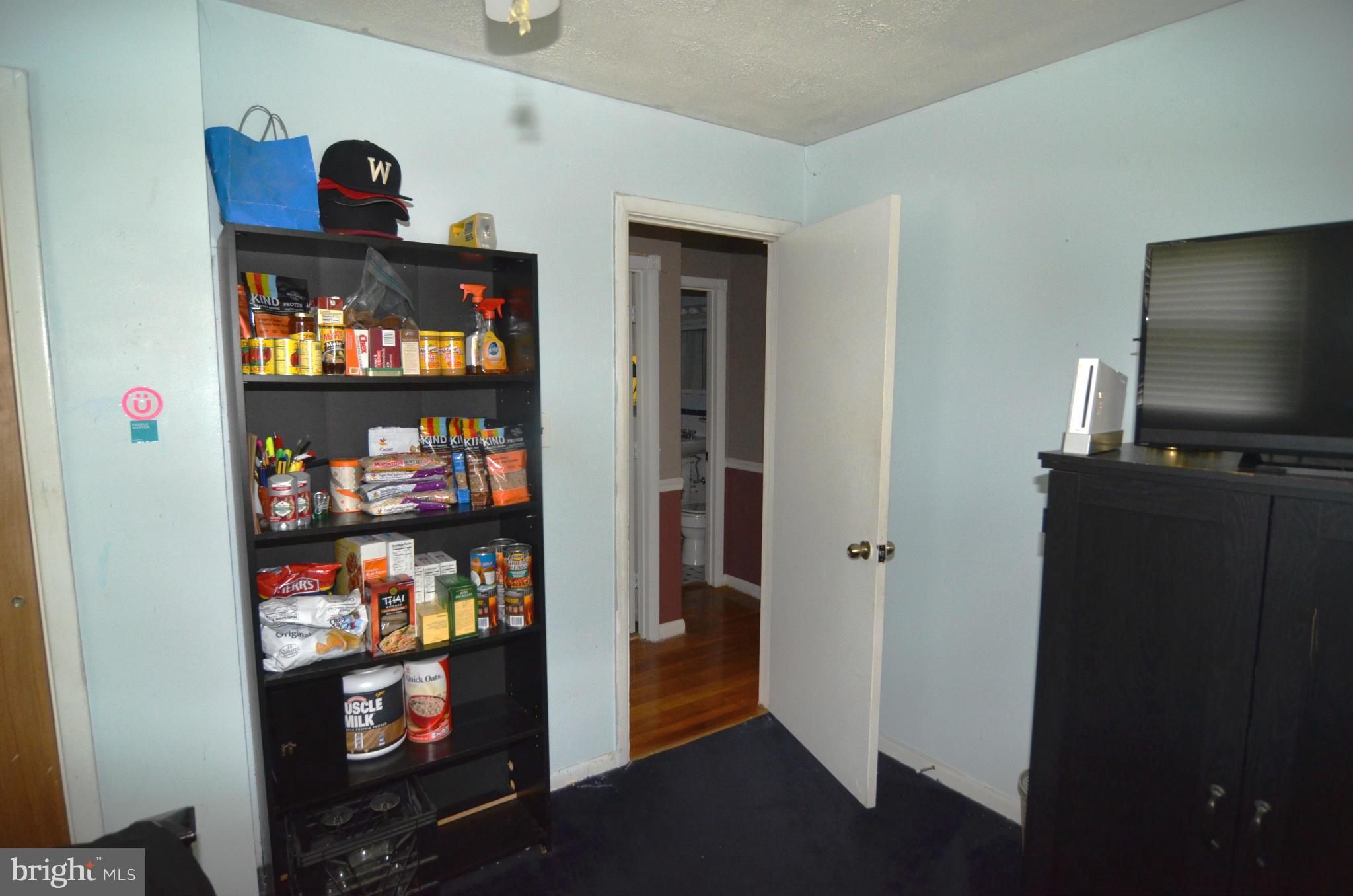 NORTH INDIAN HEAD ESTATES - Residential Lease