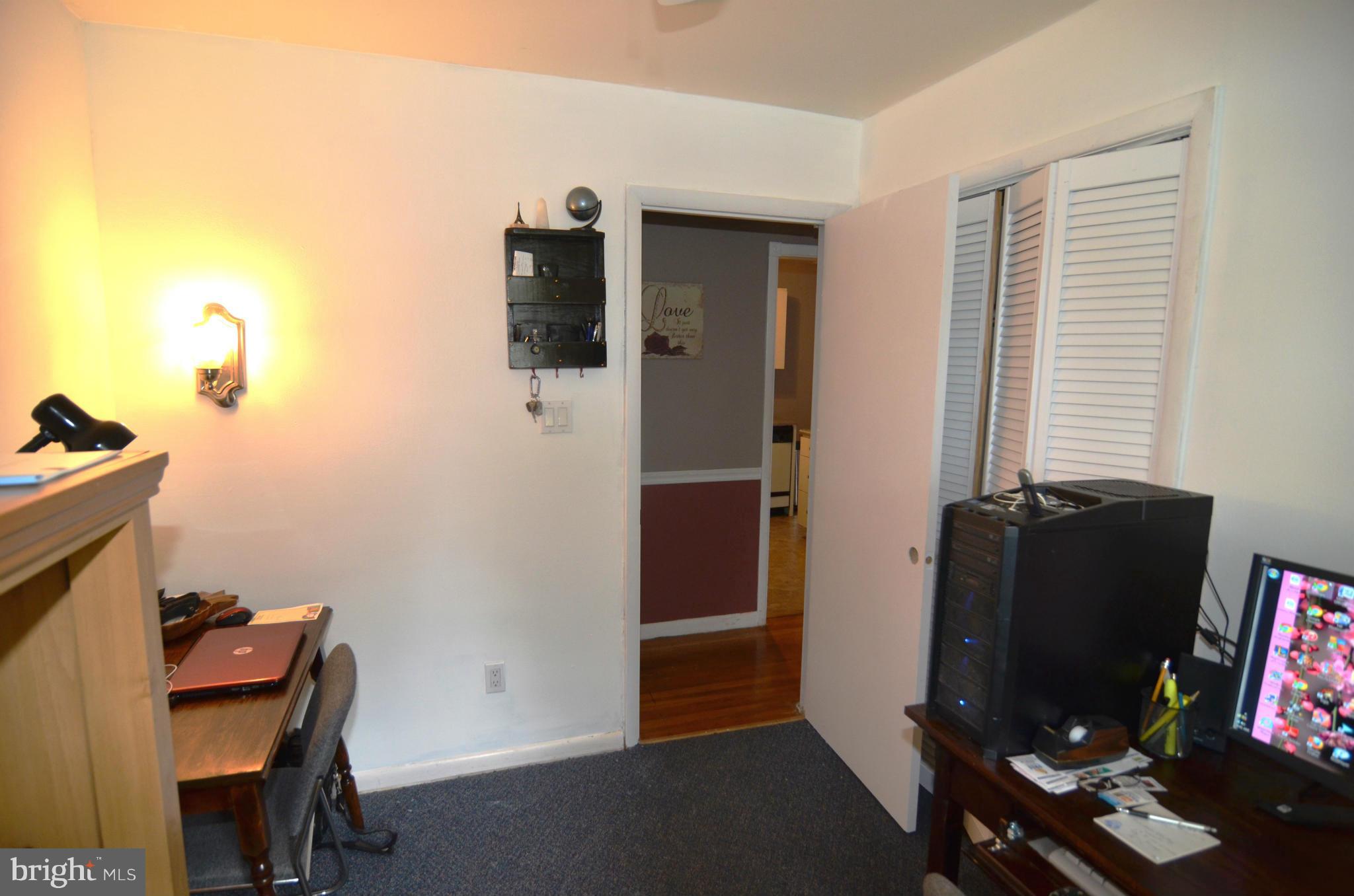 NORTH INDIAN HEAD ESTATES - Residential Lease