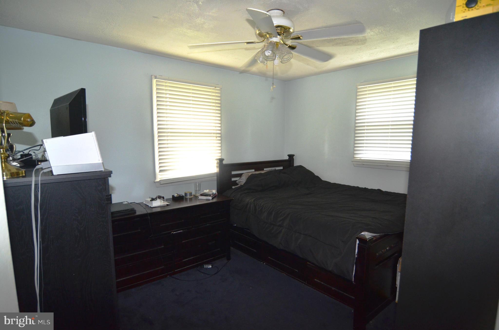 NORTH INDIAN HEAD ESTATES - Residential Lease