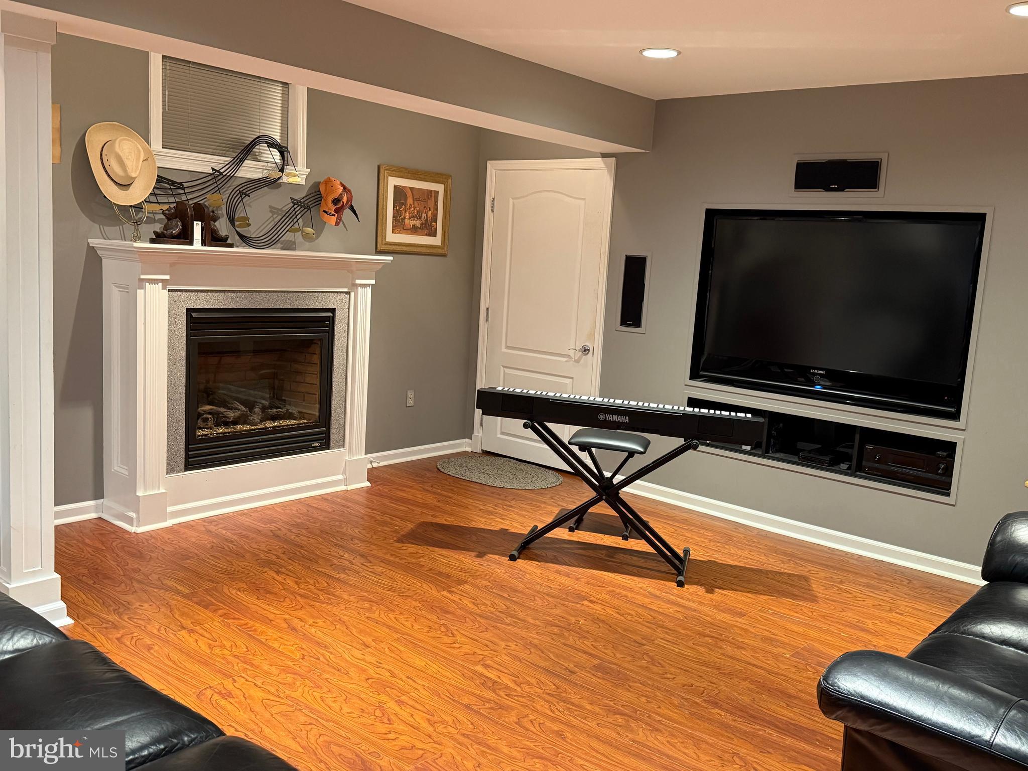 RICHFIELD STATION VILLAGE - Residential