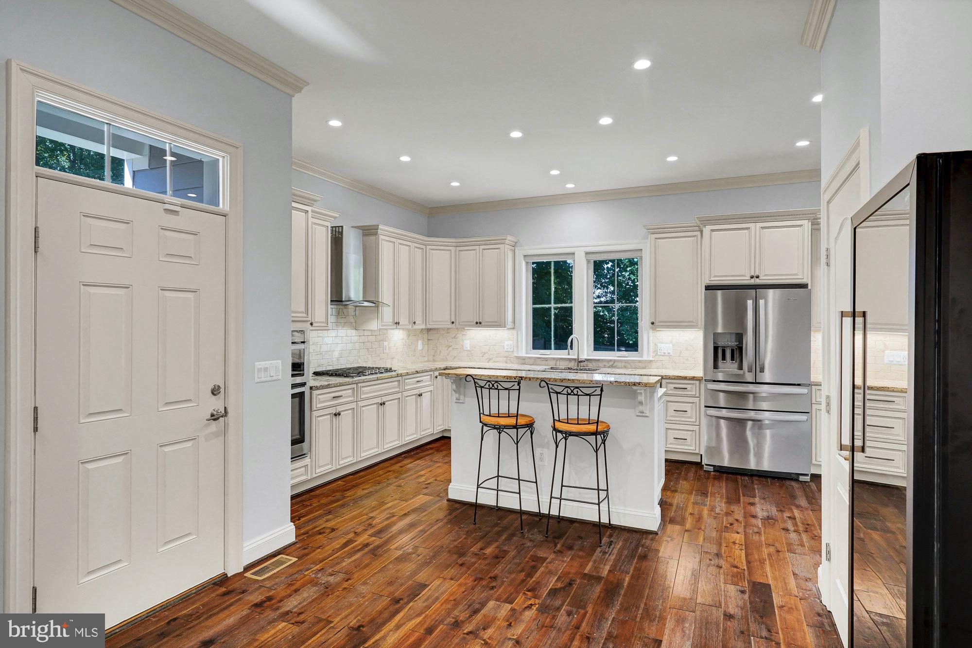 EUDORA - Residential