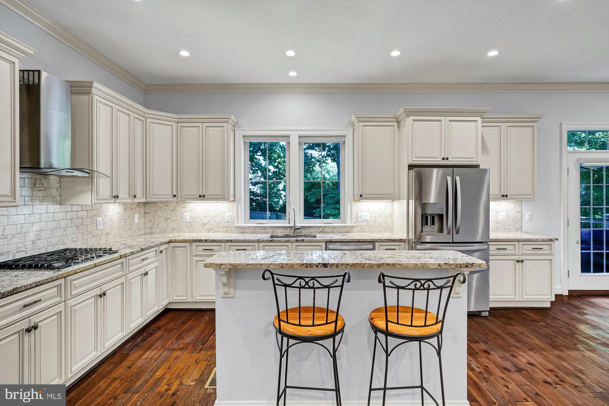 EUDORA - Residential