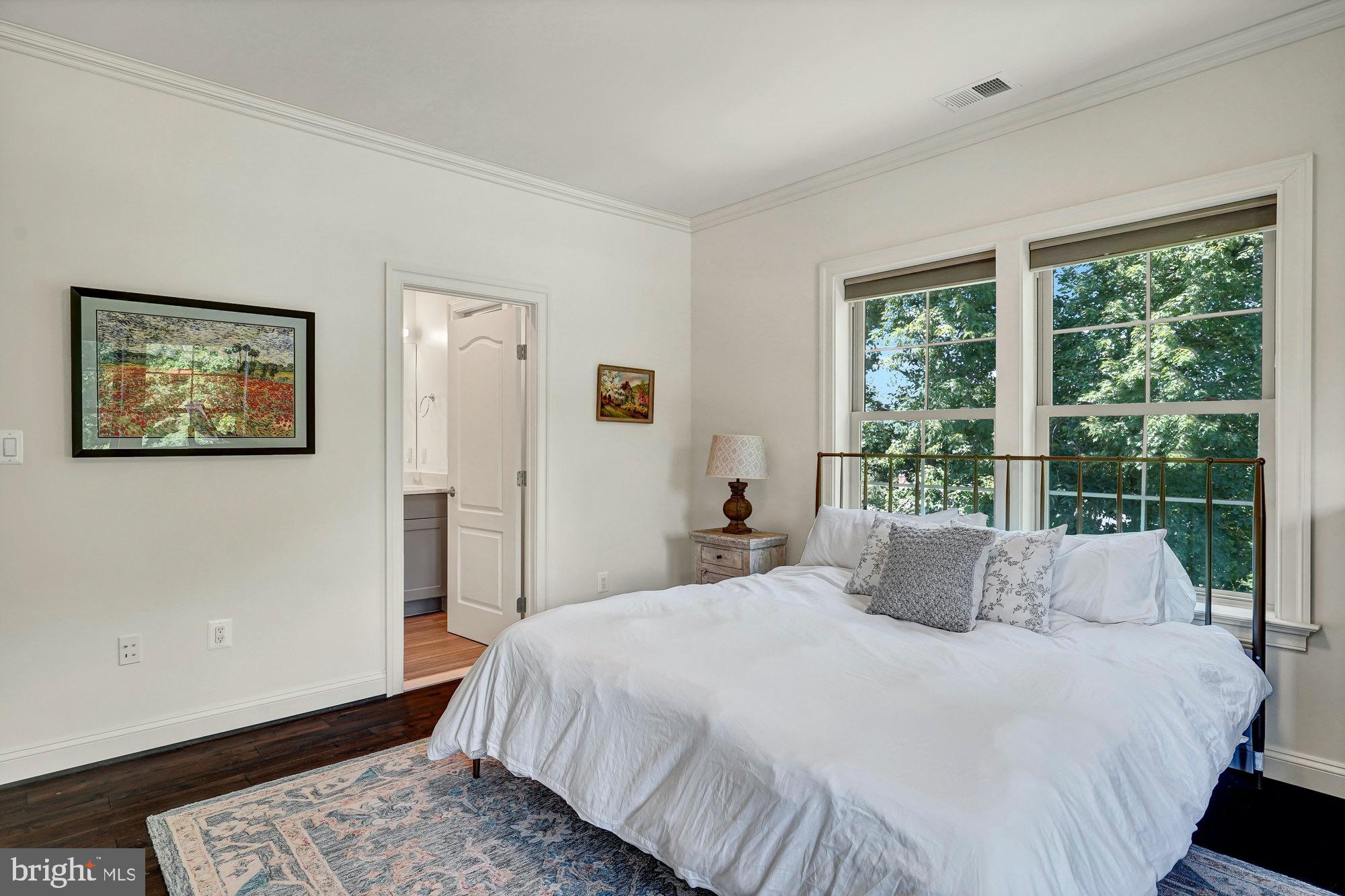 EUDORA - Residential