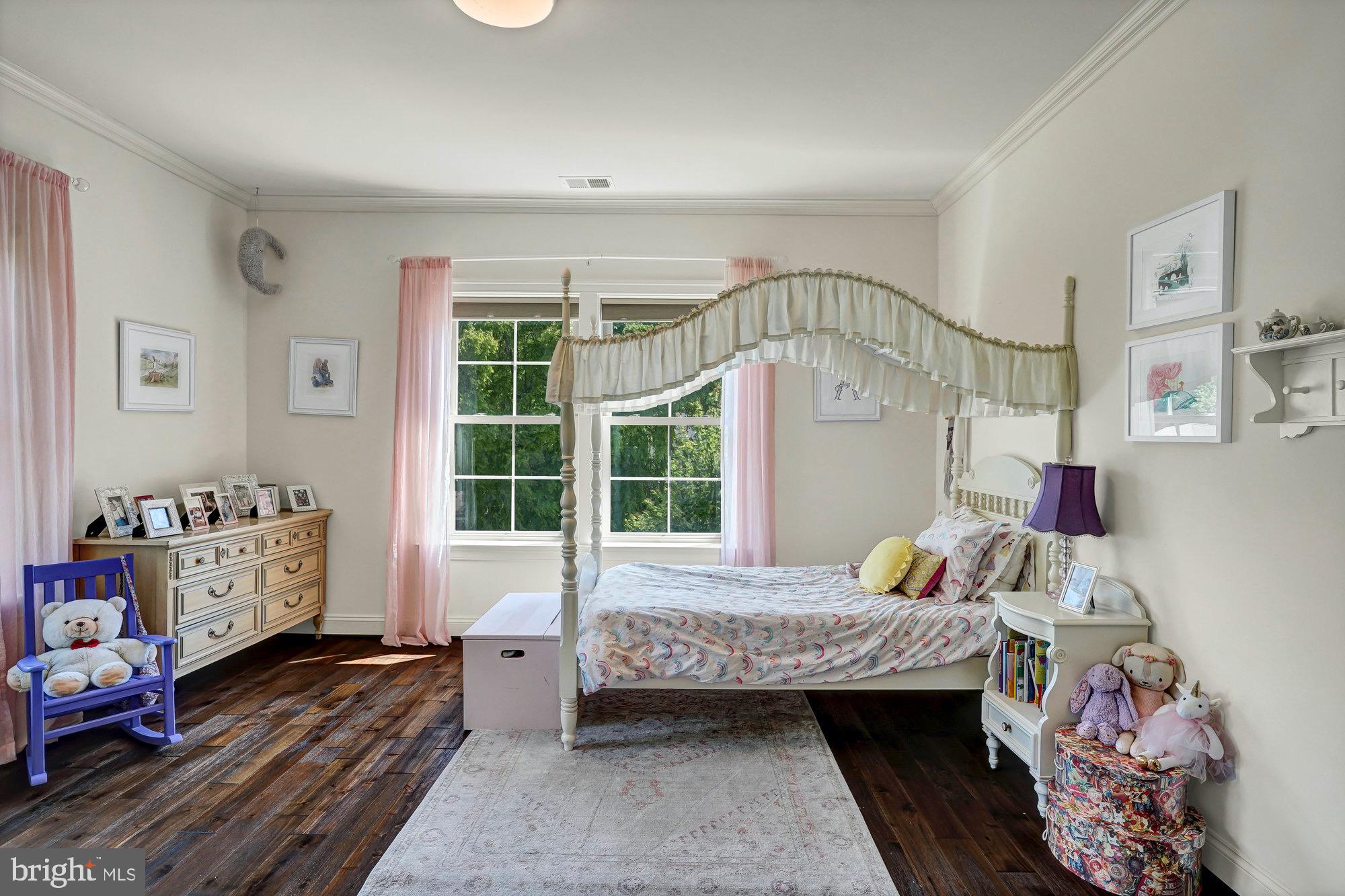 EUDORA - Residential