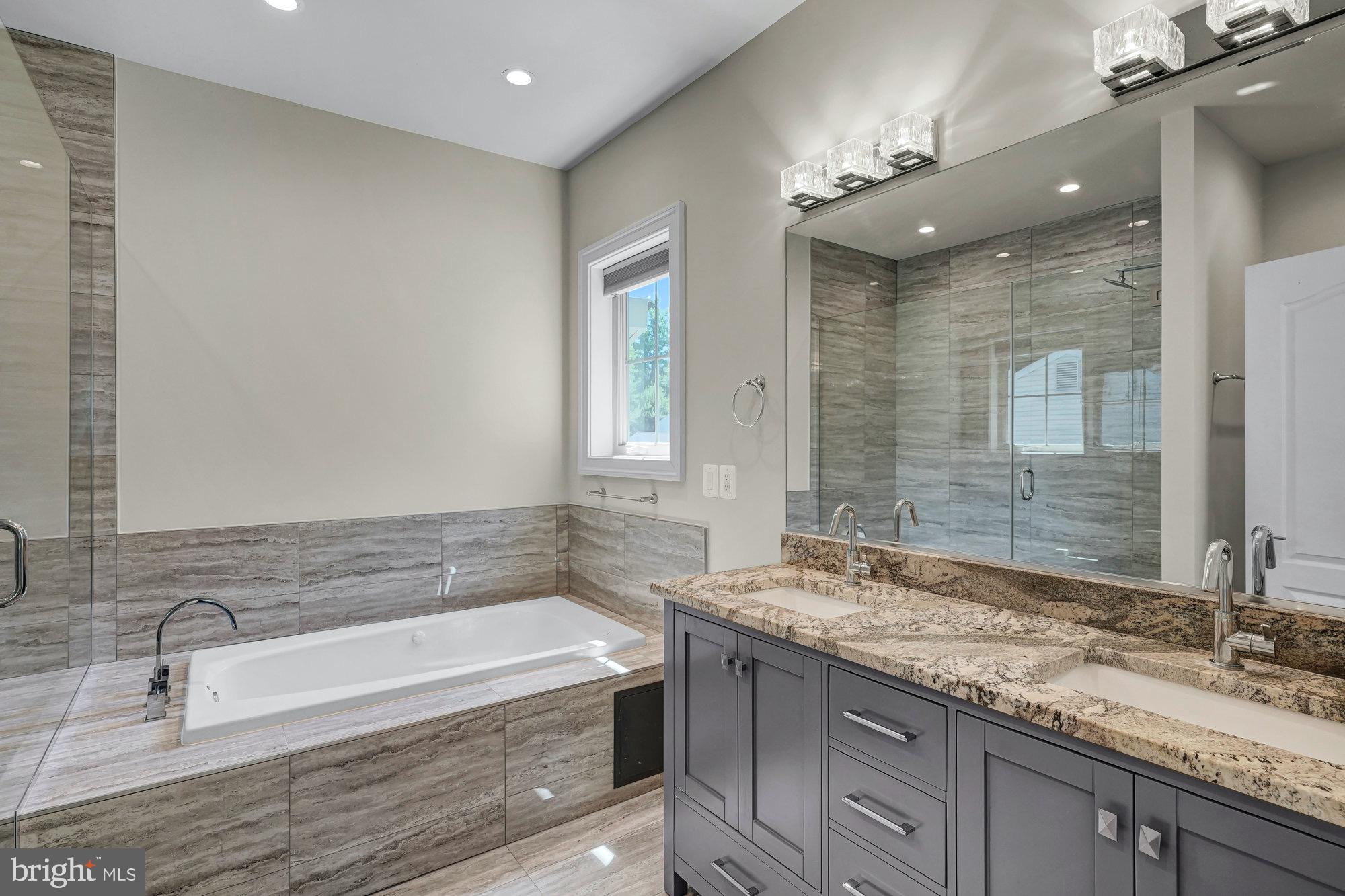 EUDORA - Residential