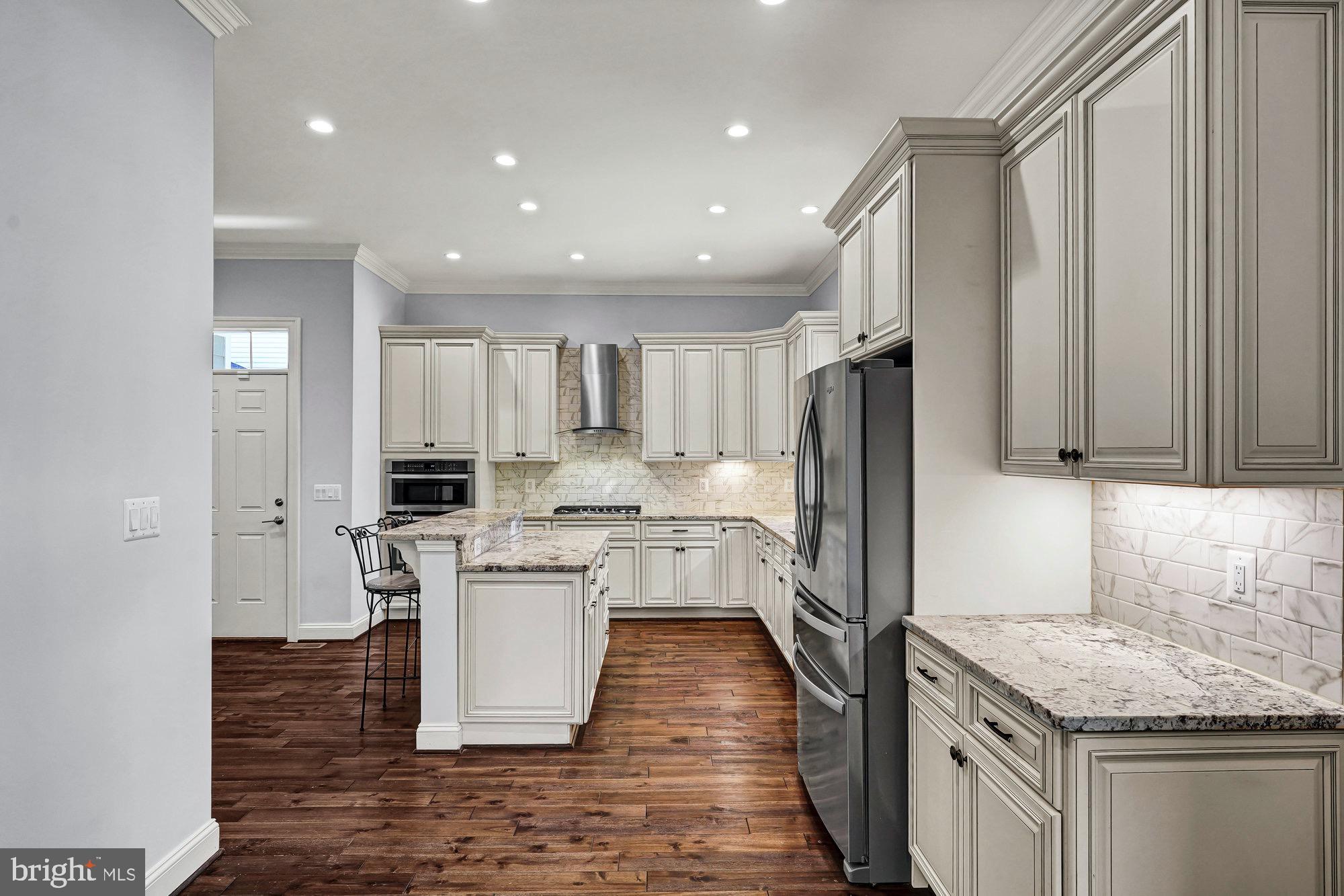 EUDORA - Residential