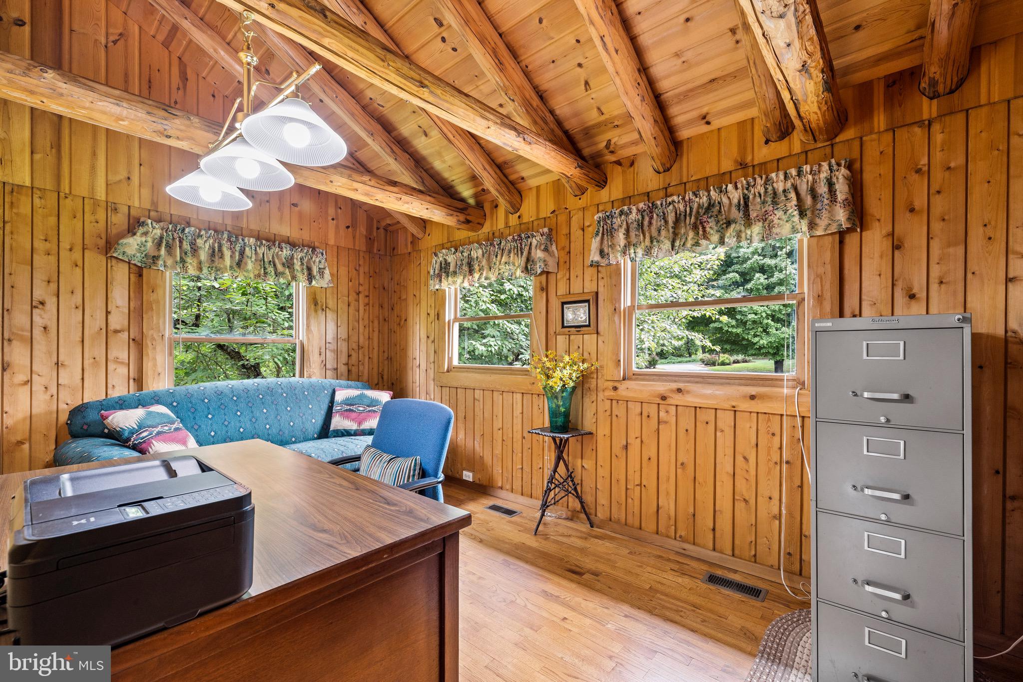 BUNKER HILL ESTATES - Residential