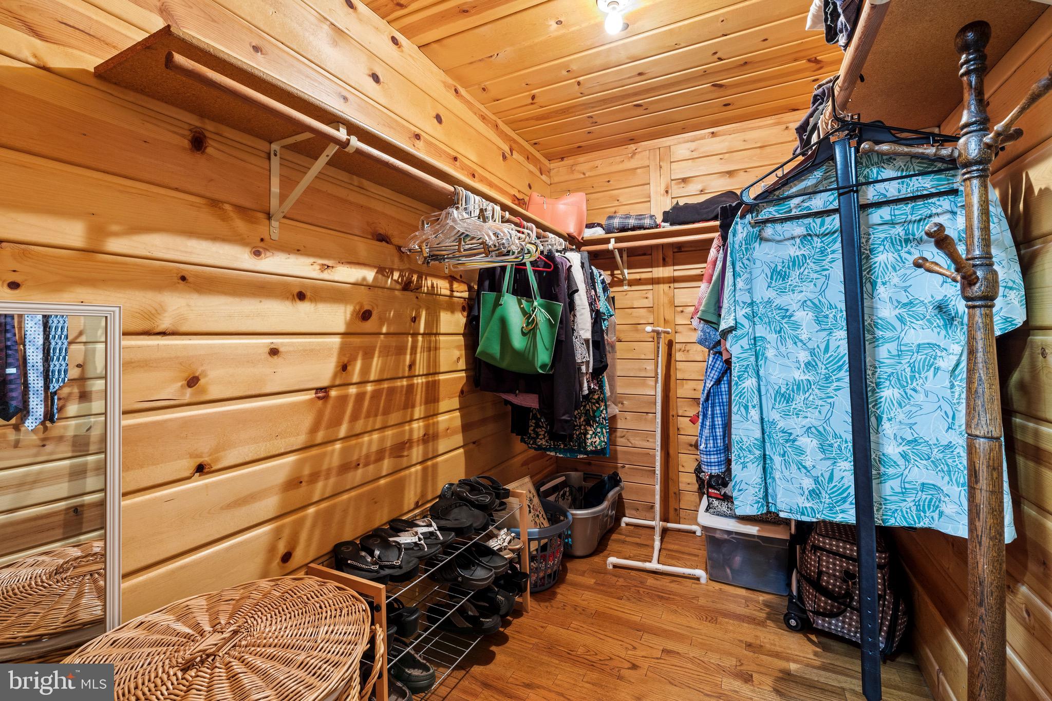 BUNKER HILL ESTATES - Residential