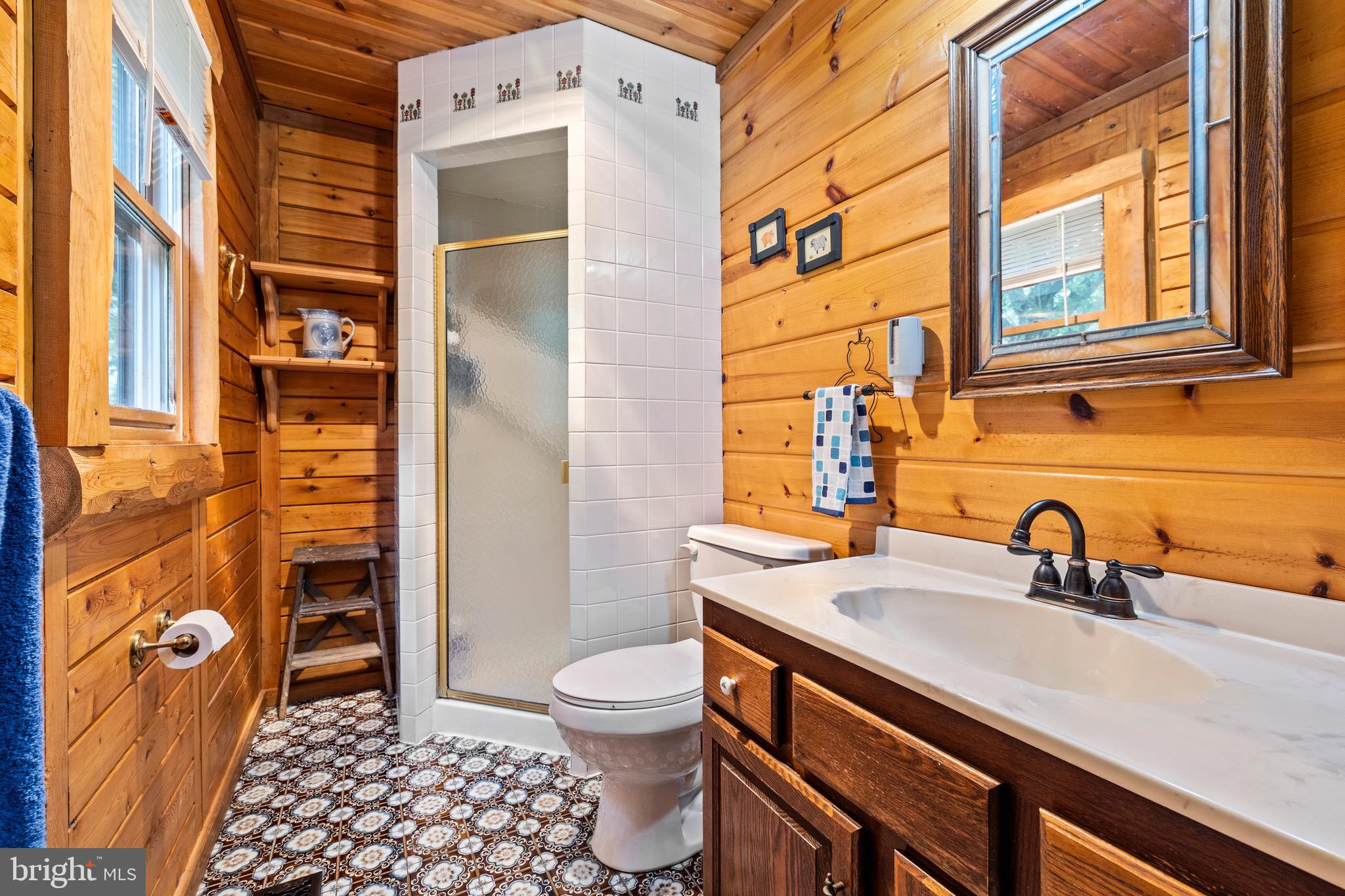 BUNKER HILL ESTATES - Residential