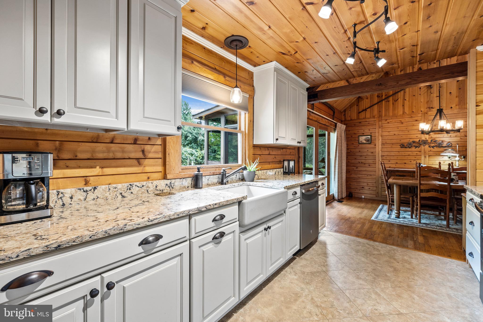 BUNKER HILL ESTATES - Residential