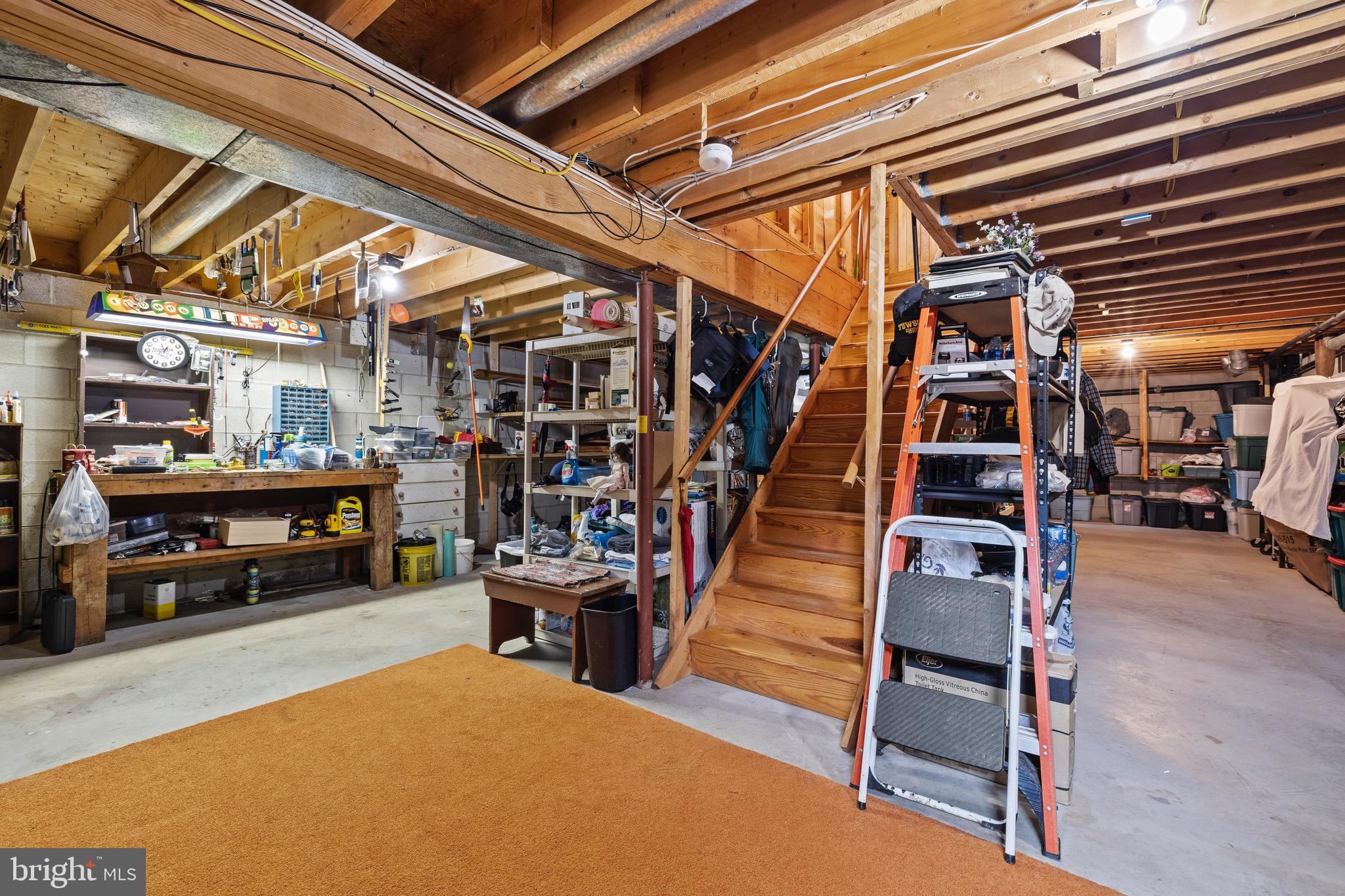 BUNKER HILL ESTATES - Residential